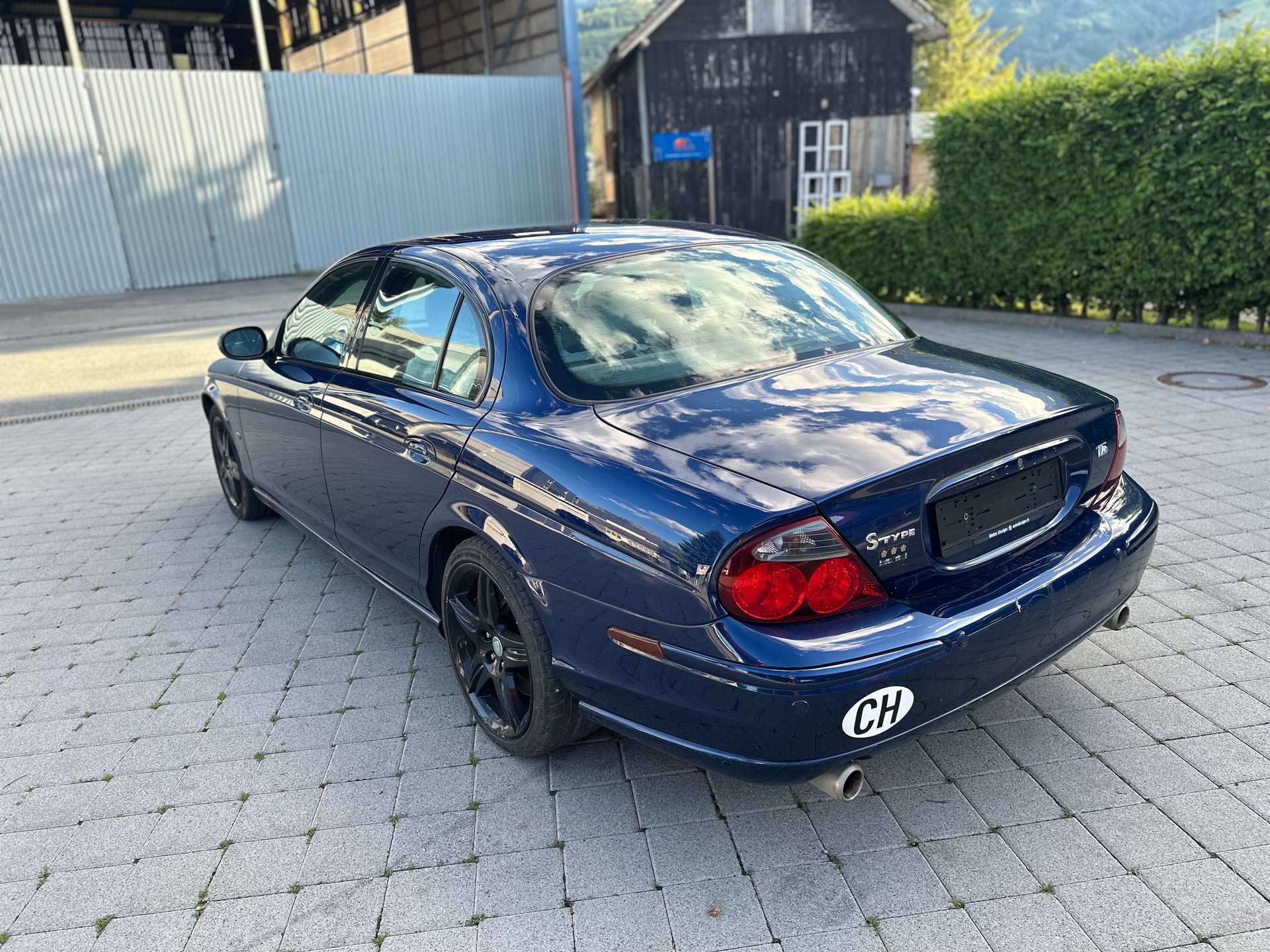 JAGUAR S-Type 4.2 V8 R-image-3