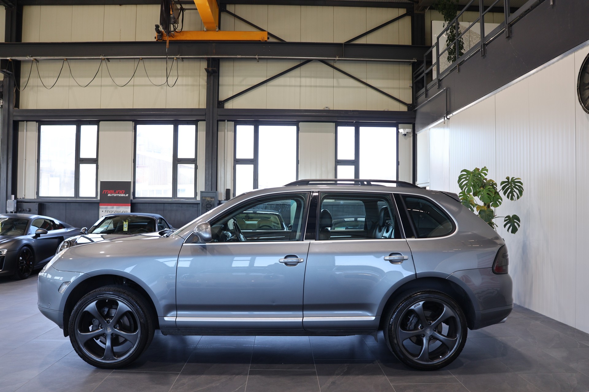 PORSCHE Cayenne-image-4