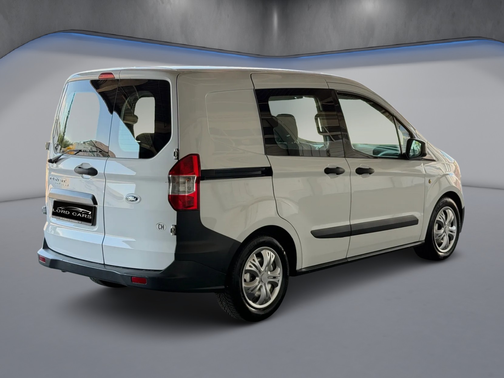 FORD Transit Courier Combi 1.5 TDCi Ambiente-image-3