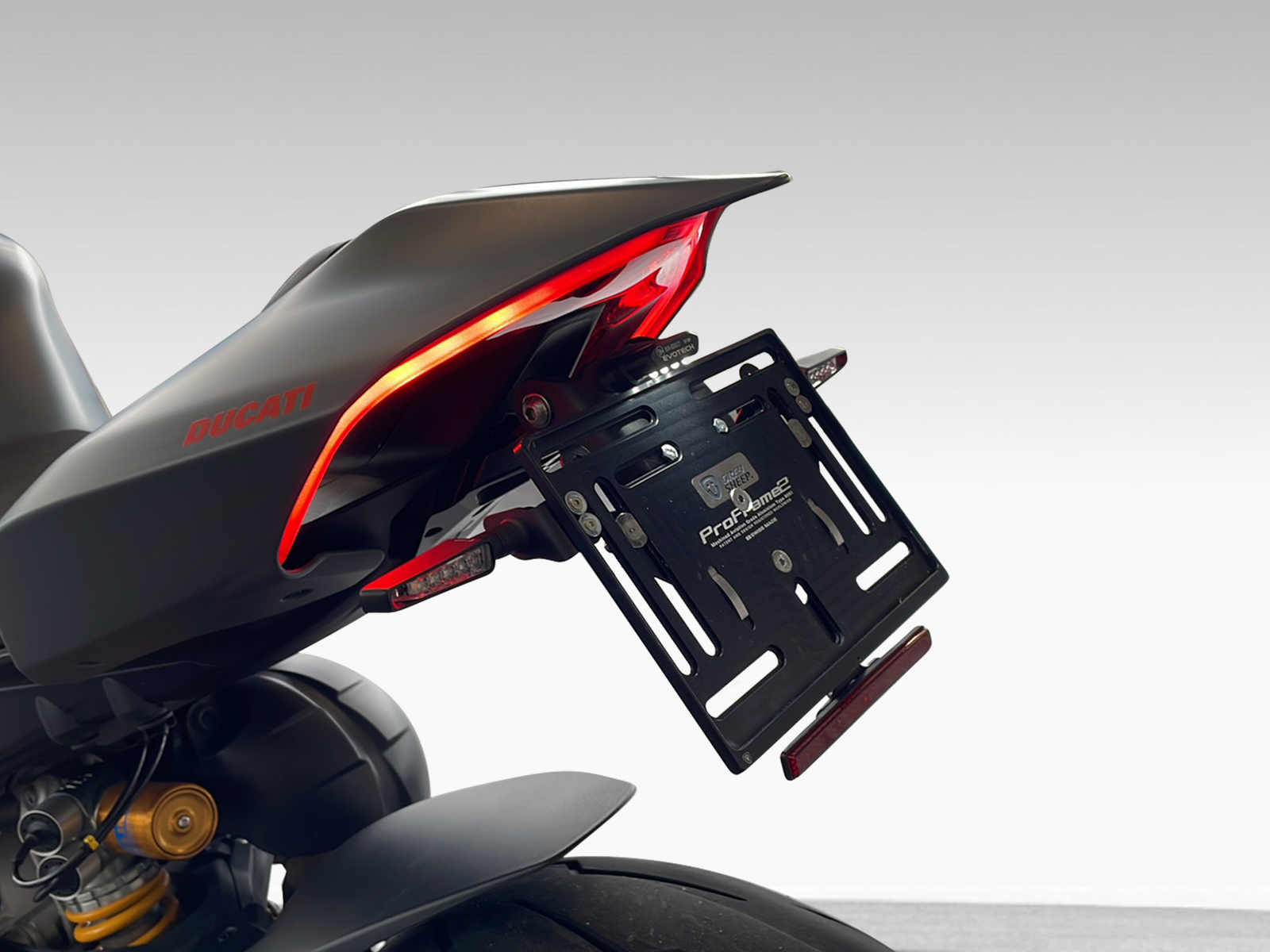 DUCATI 1100 Streetfighter V4 S ABS-image-8