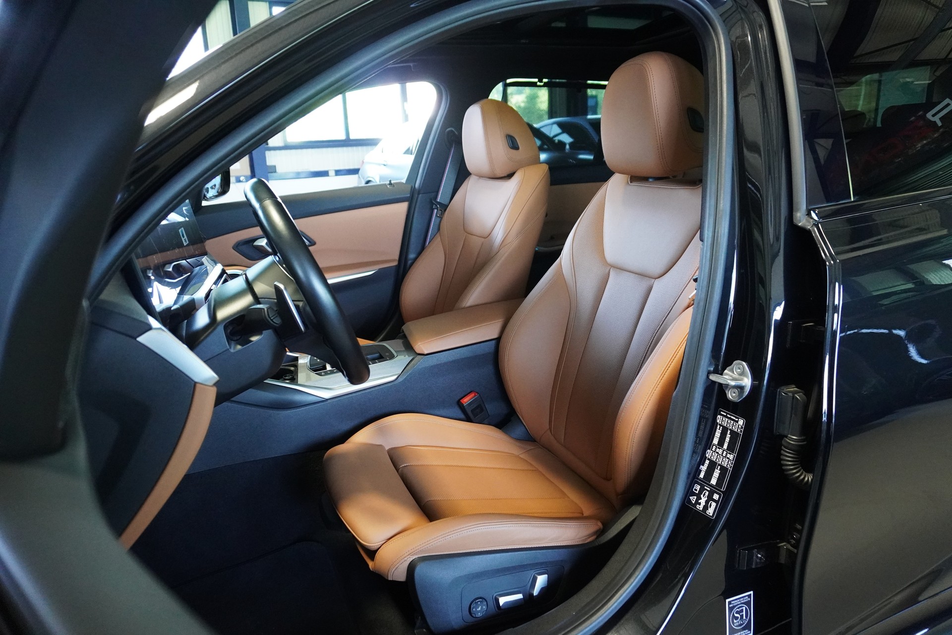 BMW M340d xDrive 48V Steptronic M Sport Pro-image-9