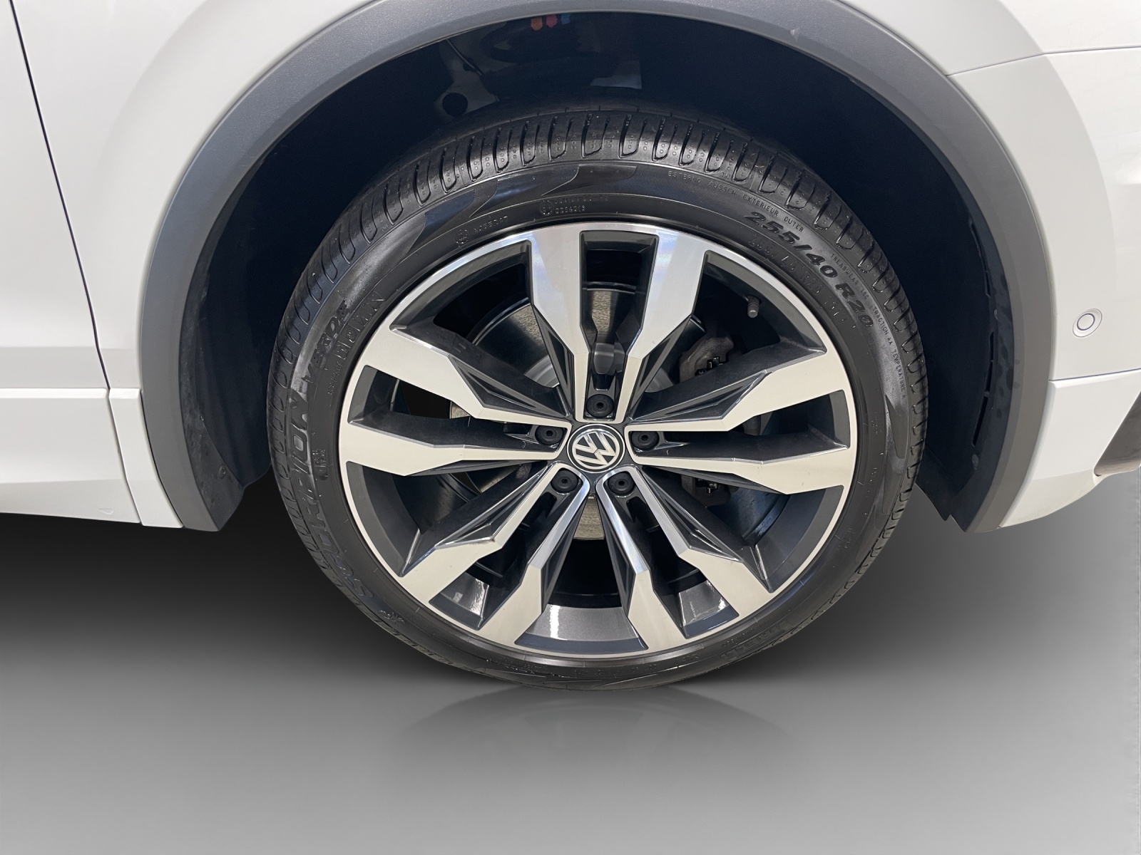 VW Tiguan Allspace 2.0TSI Highline 4Motion DSG-image-14