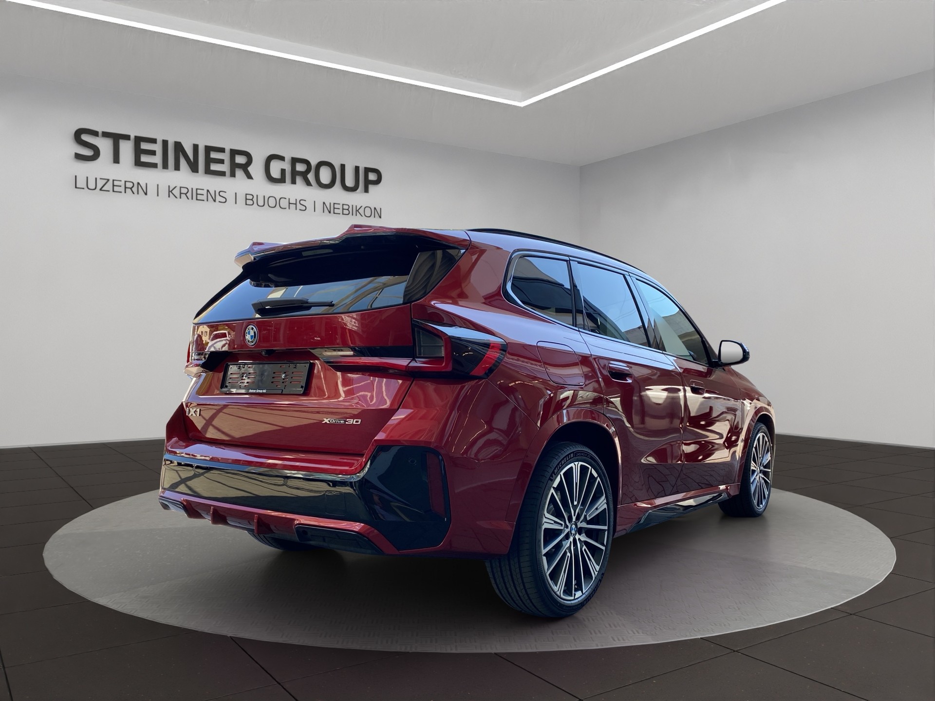 BMW iX1 xDrive 30 M Sport Pro-image-4
