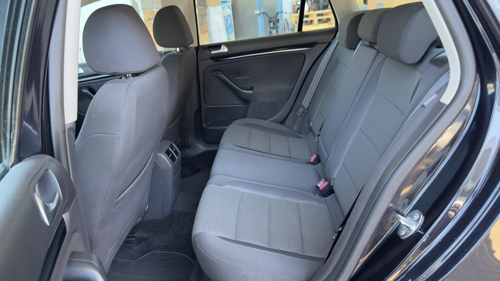 VW Golf Variant 1.4 TSI Team-image-8