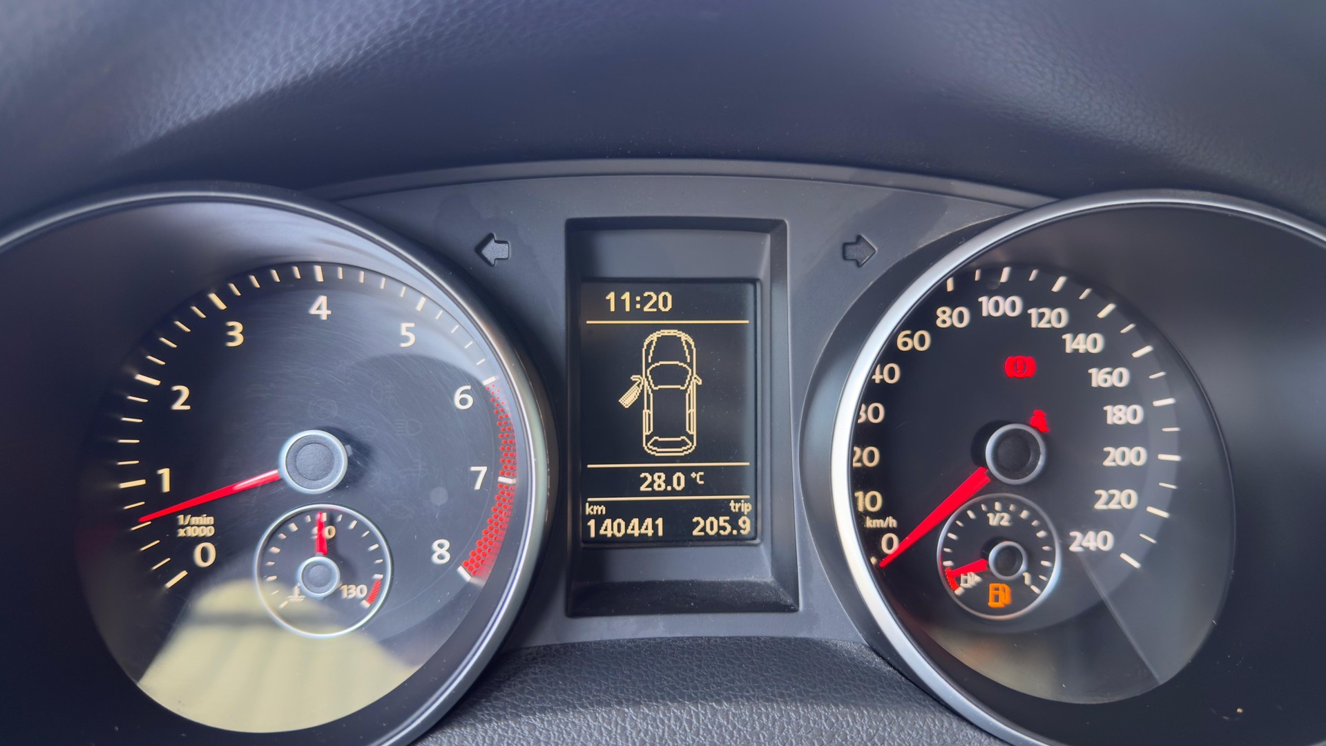 VW Golf Variant 1.4 TSI Team-image-6