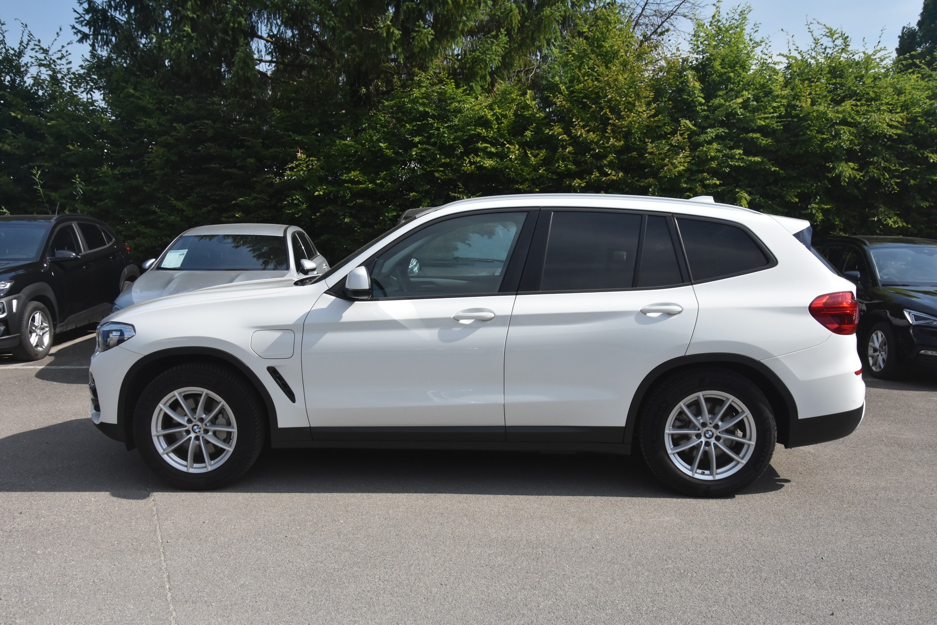 BMW X3 xDrive 30e-image-3