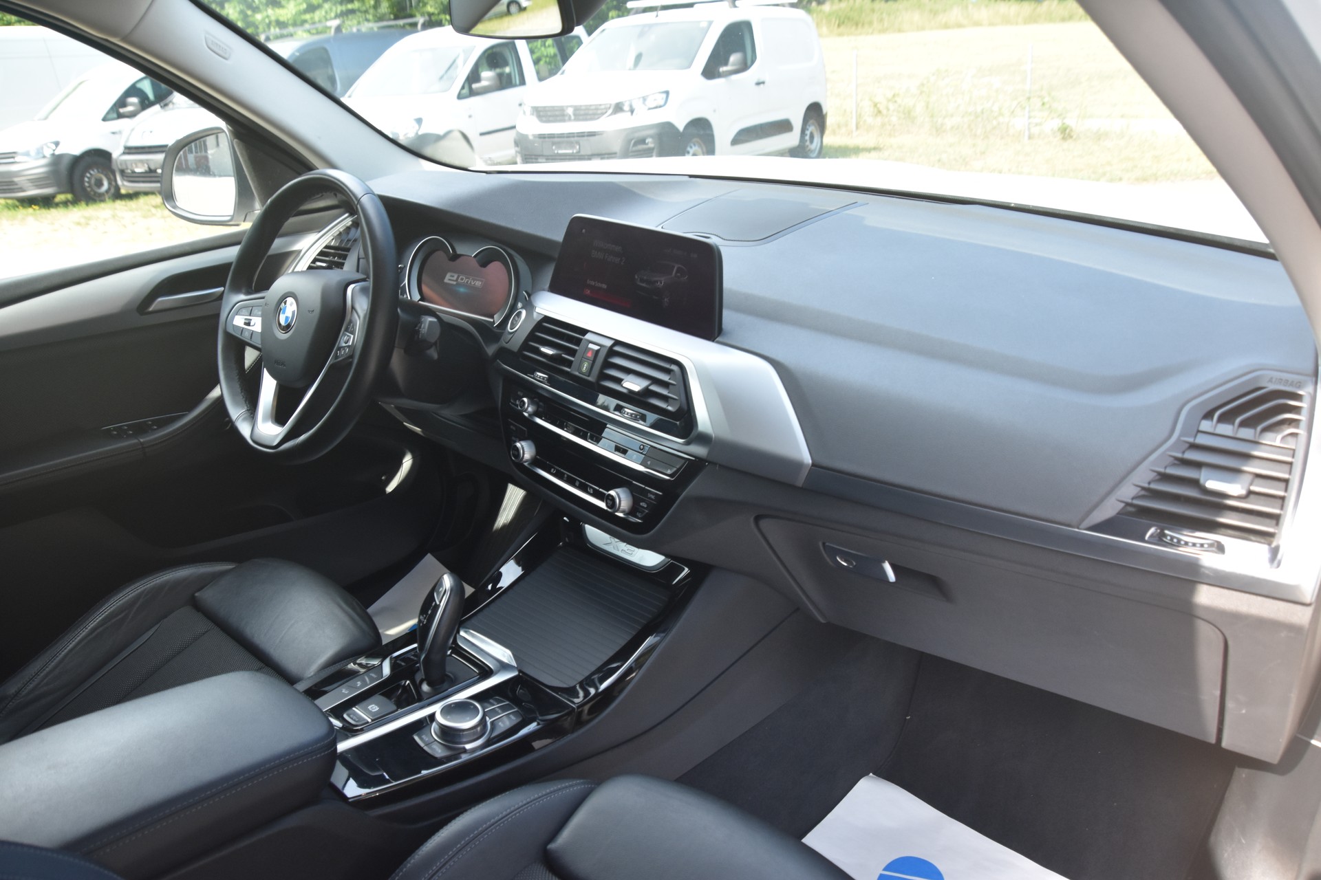 BMW X3 xDrive 30e-image-9