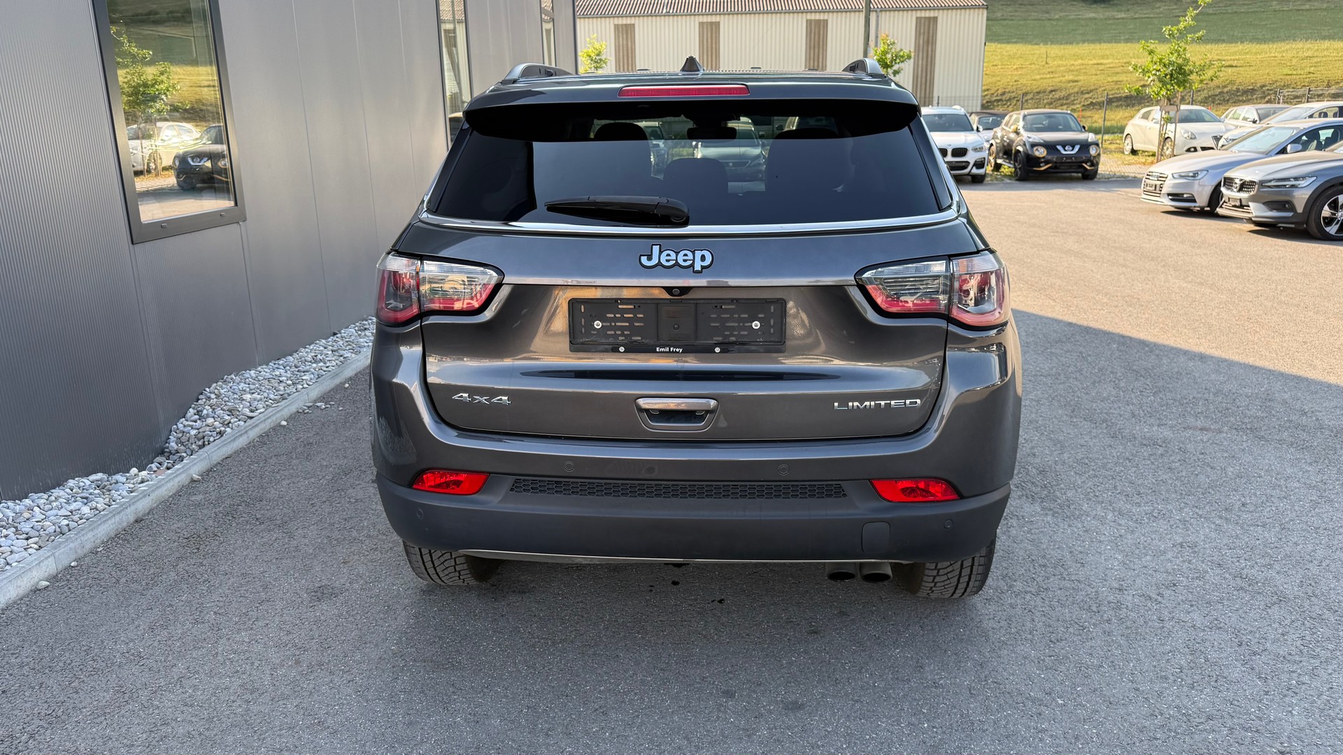 JEEP Compass 1.4 Turbo Limited AWD 9ATX-image-4