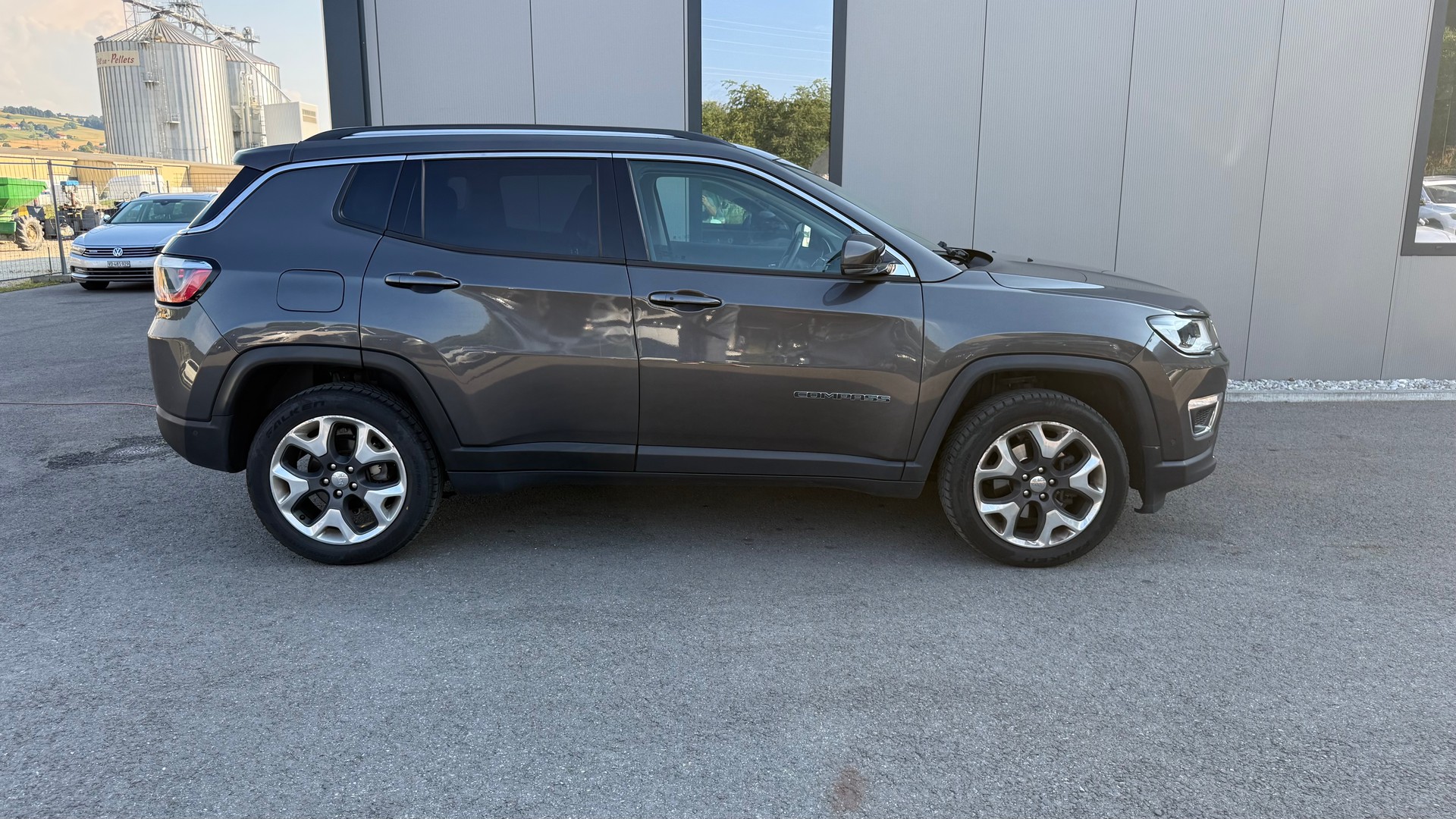 JEEP Compass 1.4 Turbo Limited AWD 9ATX-image-6
