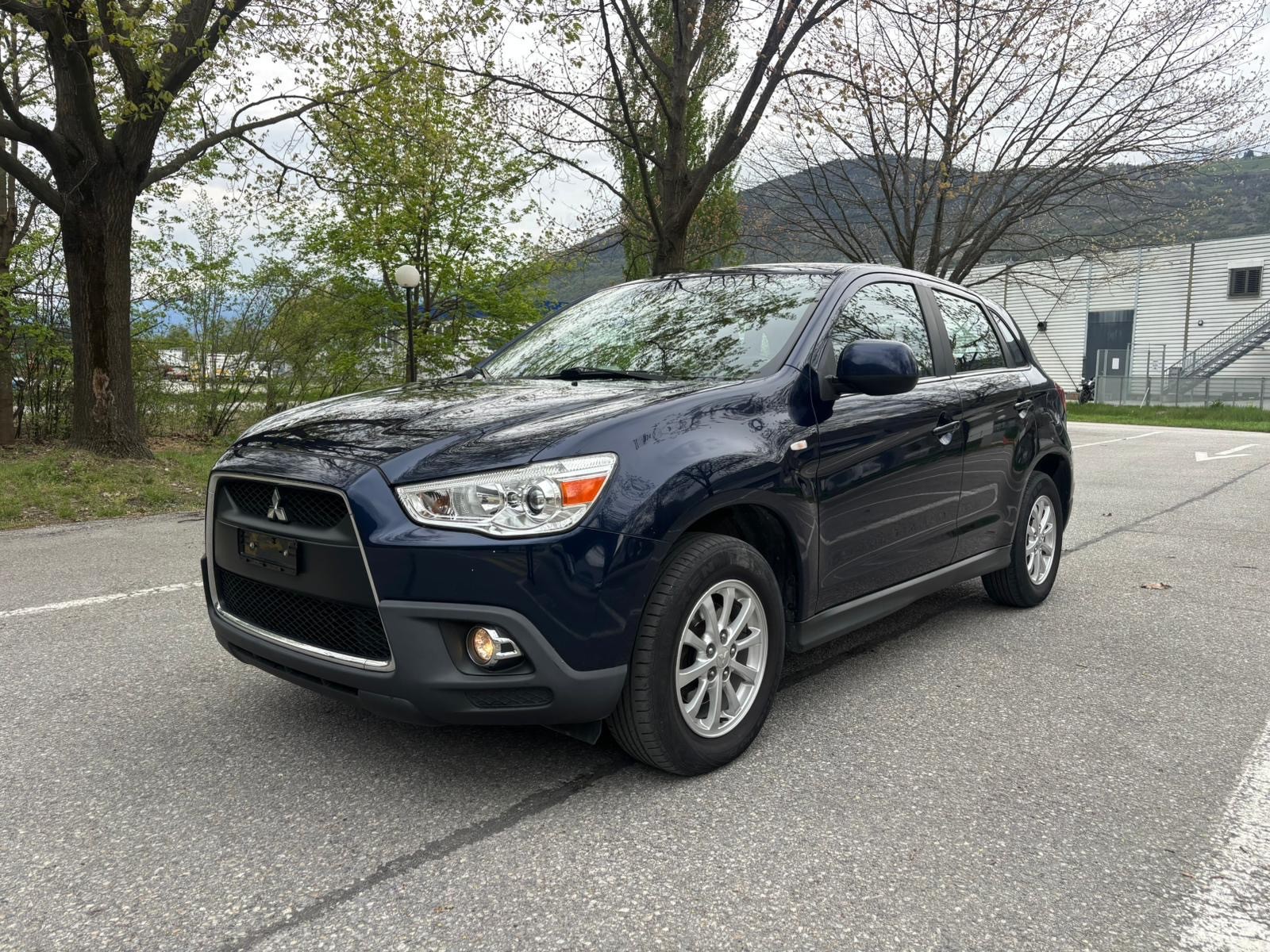 MITSUBISHI ASX 1.8 DID Intense 4WD-image-5