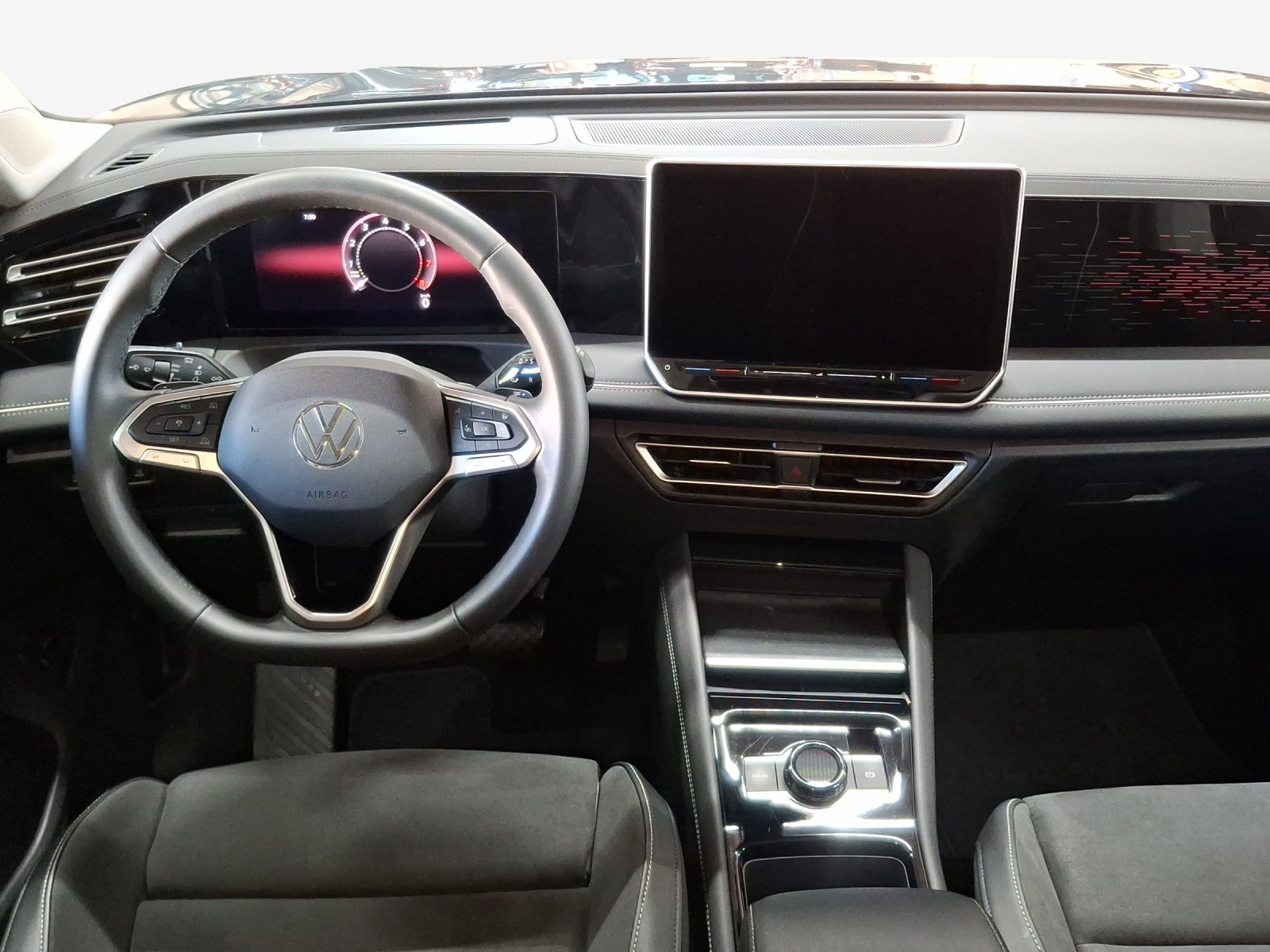 VW Tiguan 2.0 TSI DSG Elegance 4Motion-image-8