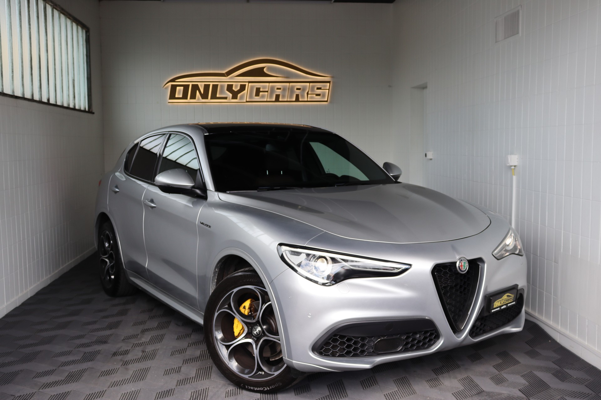 ALFA ROMEO Stelvio 2.0 Veloce Q4 Automatic-image-0
