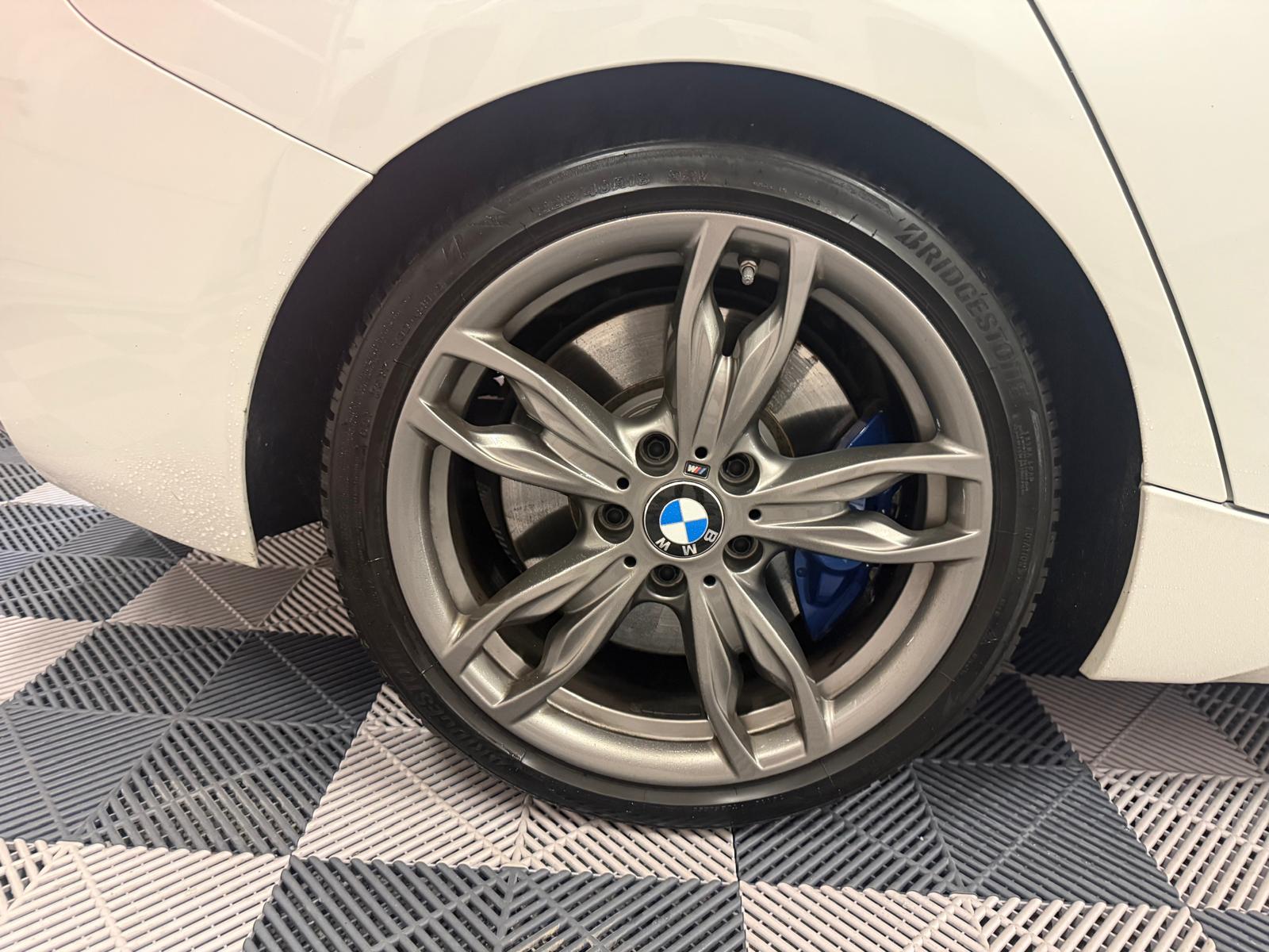 BMW M140i xDrive Steptronic-image-28