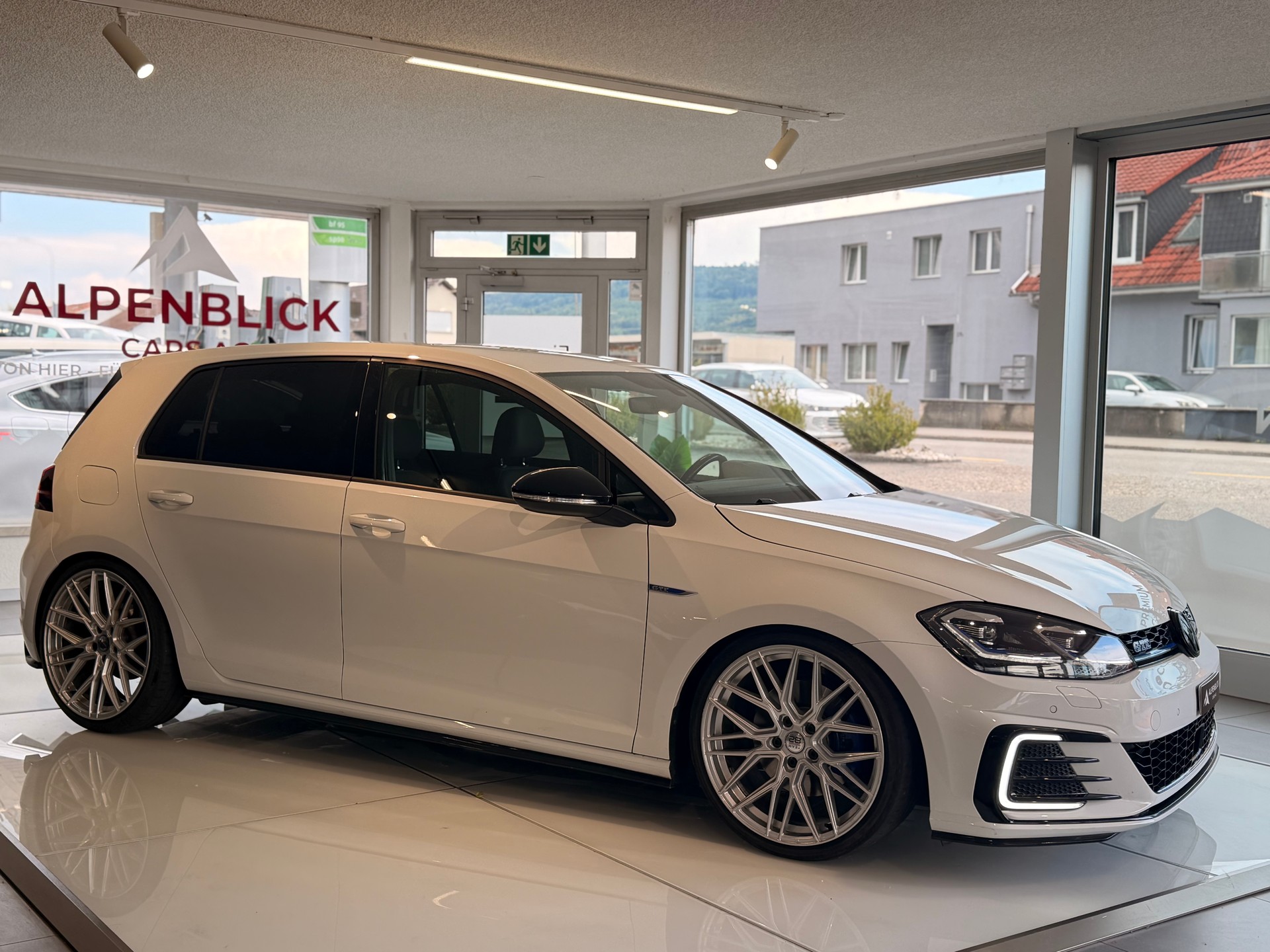 VW Golf 1.4 TSI GTE DSG-image-5