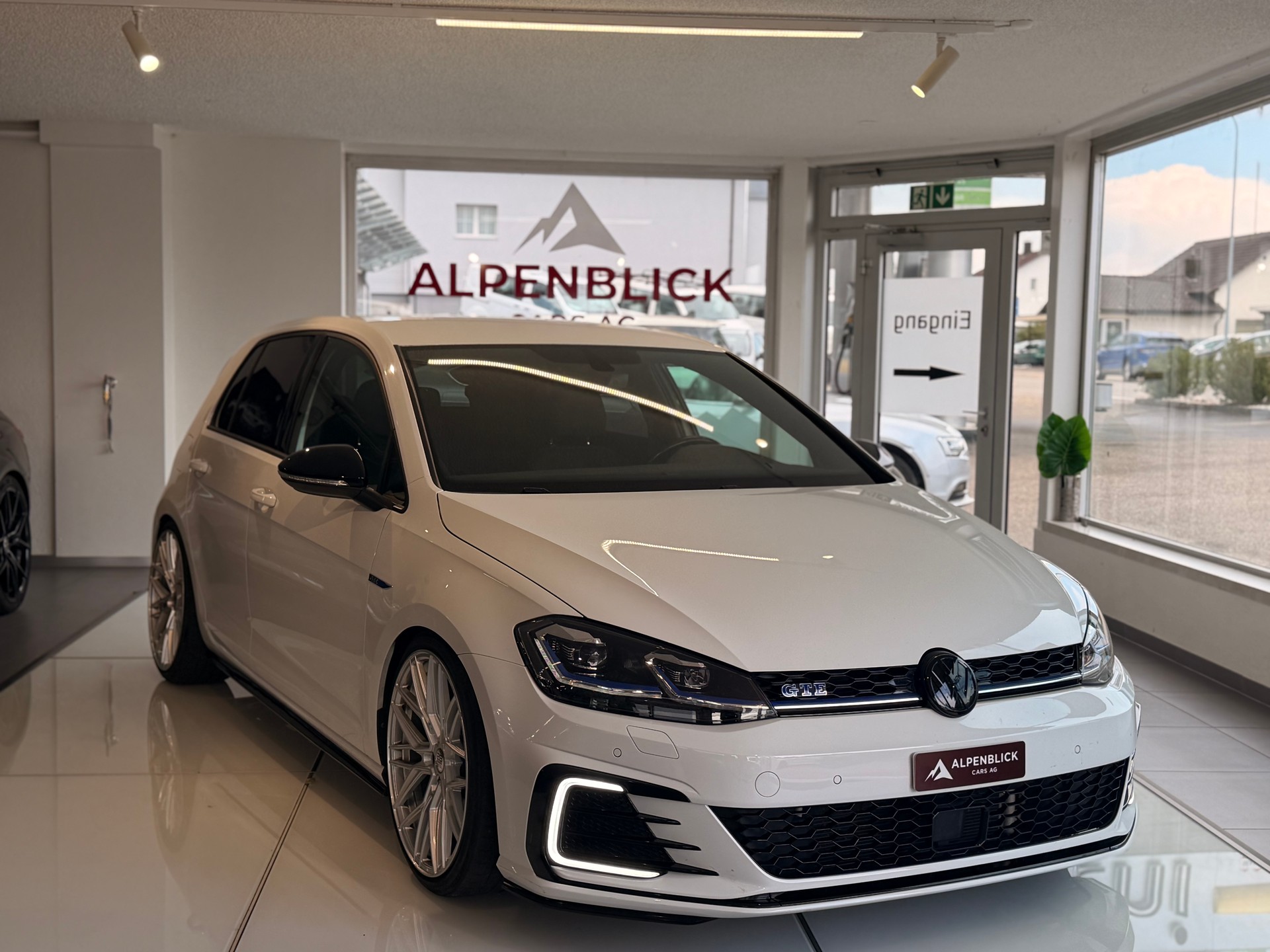 VW Golf 1.4 TSI GTE DSG-image-4