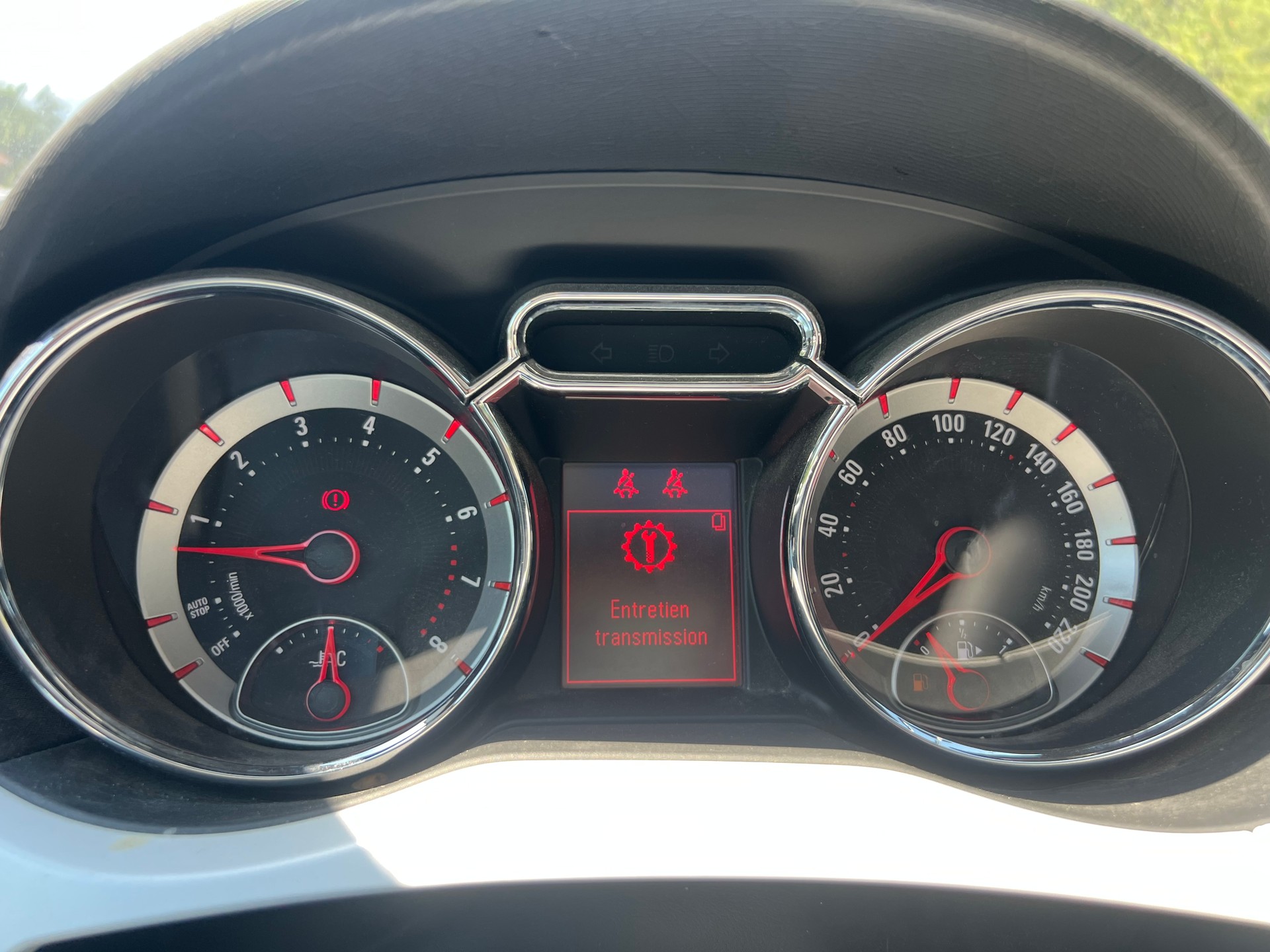 OPEL Adam 1.4 ecoFLEX GLAM Easytronic-image-14