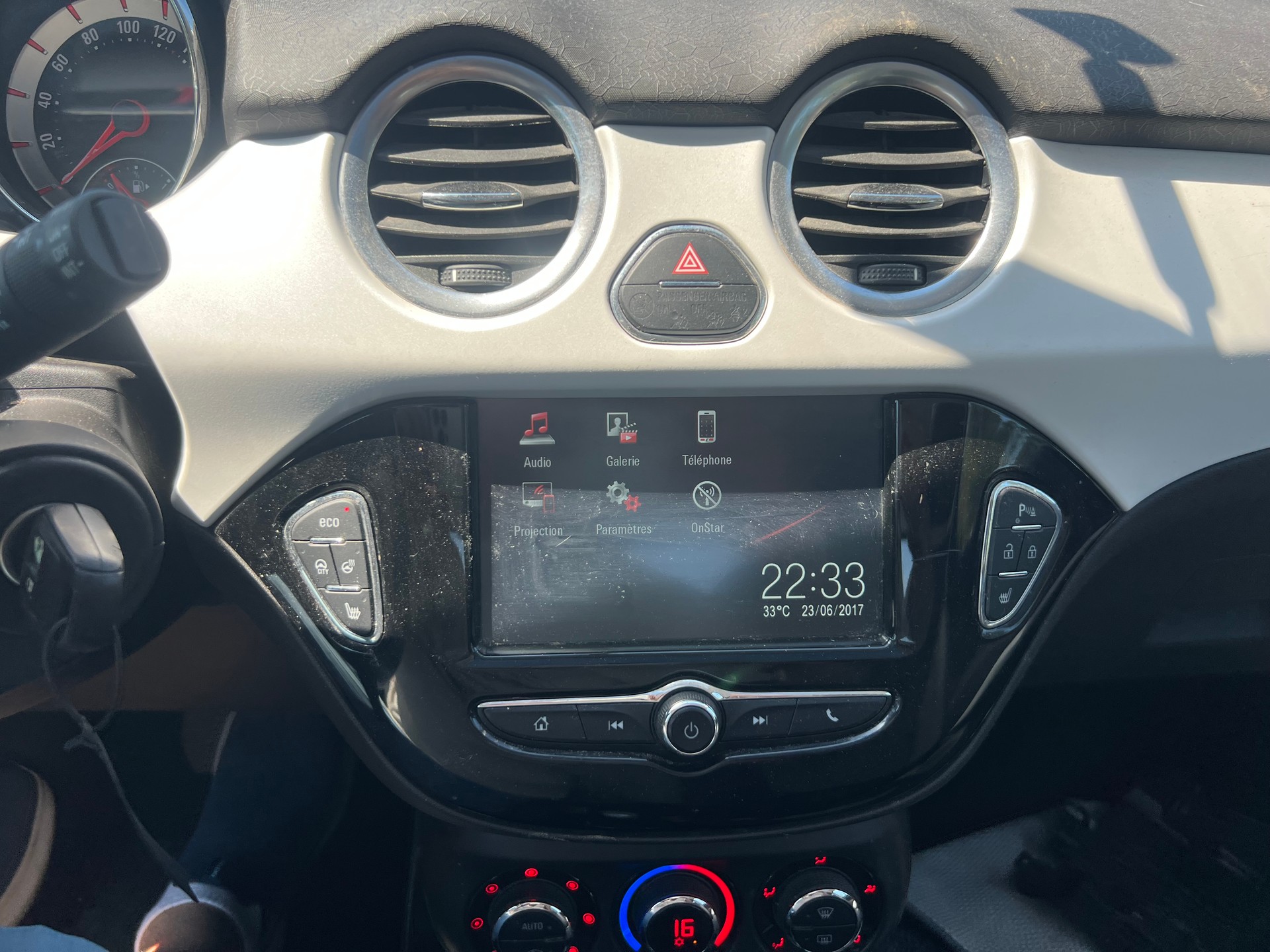 OPEL Adam 1.4 ecoFLEX GLAM Easytronic-image-13