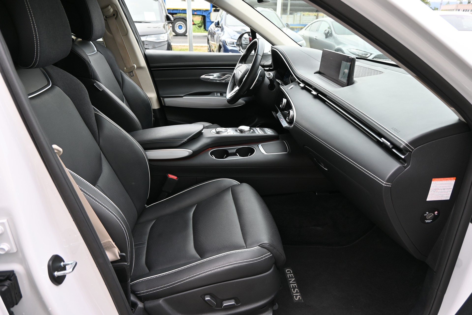 GENESIS GV70 Electrified Sport kWh 77,4 AWD 4X4 490PS-image-11