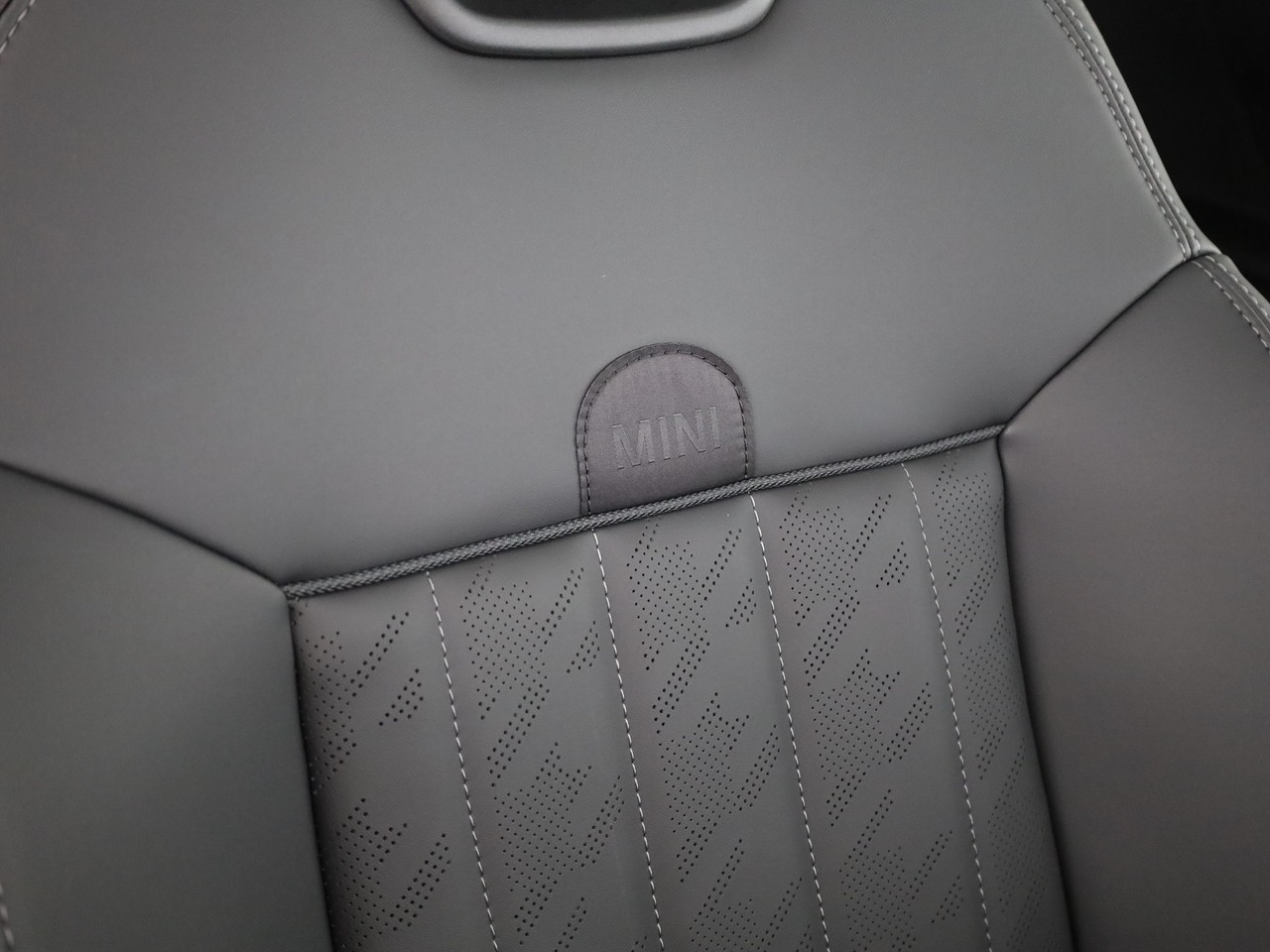 MINI Cooper S DKG-image-31