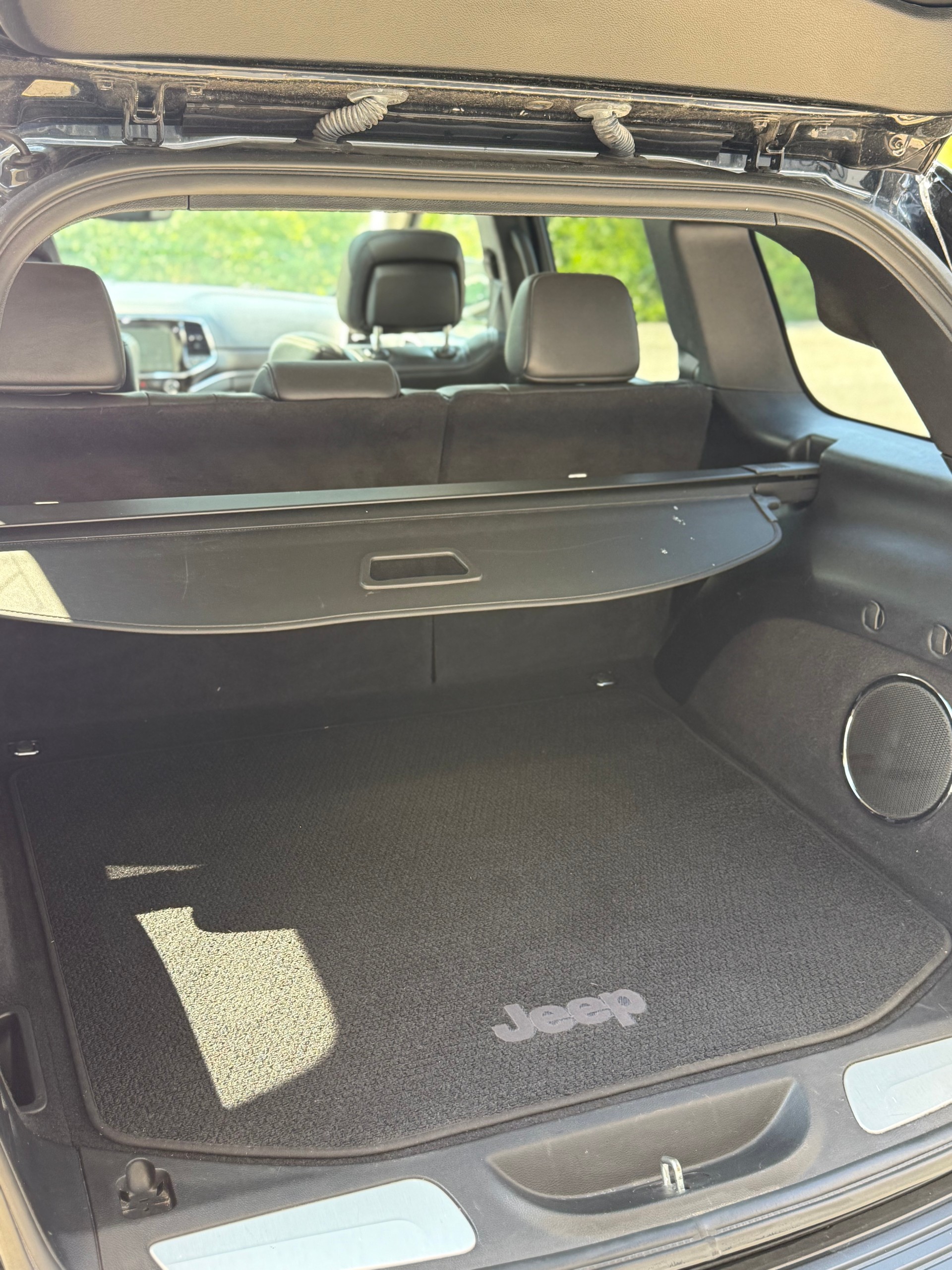 JEEP Grand Cherokee 3.0 CRD Trailhawk Automatic-image-9