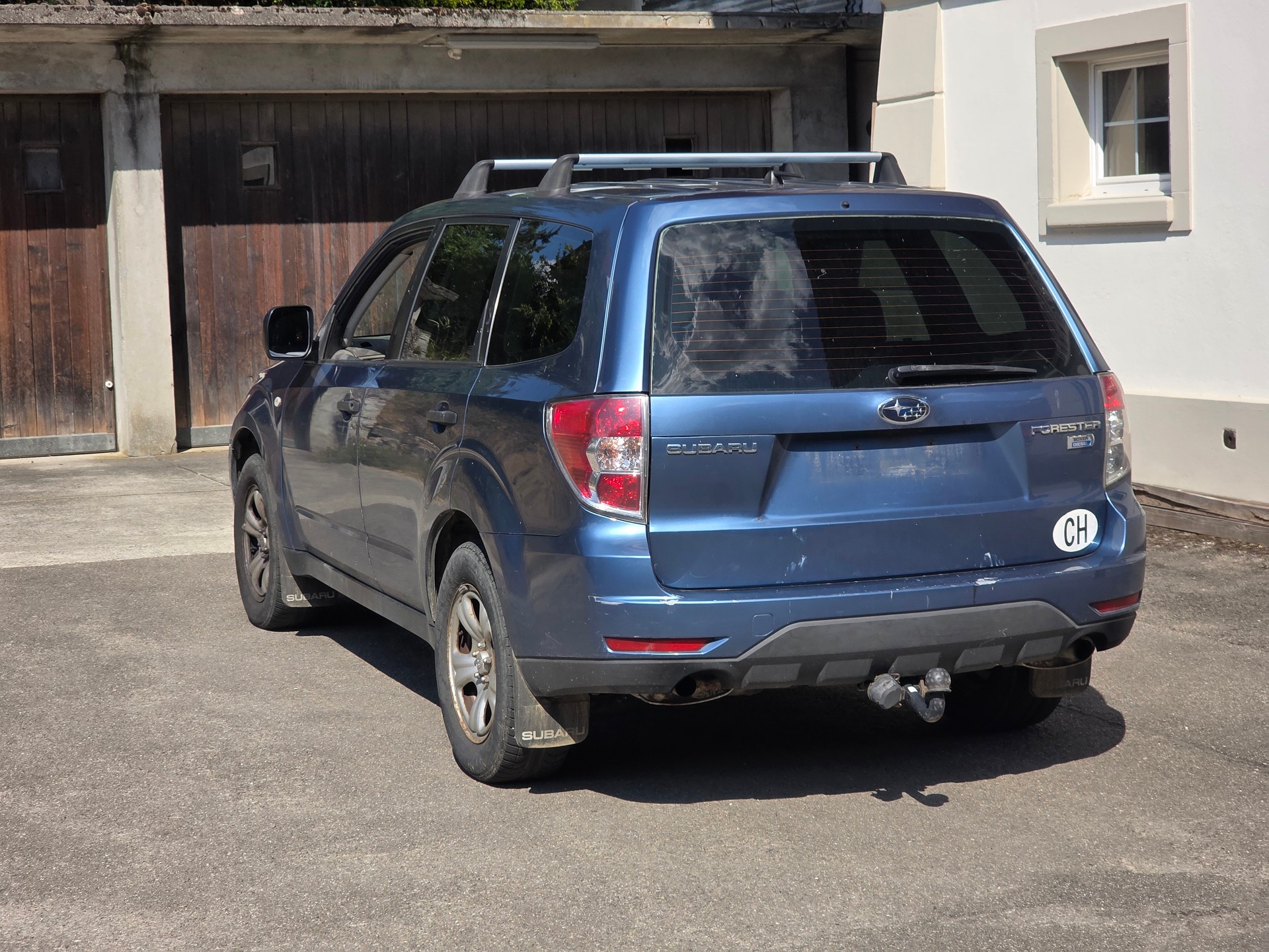 SUBARU Forester 2.0D X Swiss-image-3