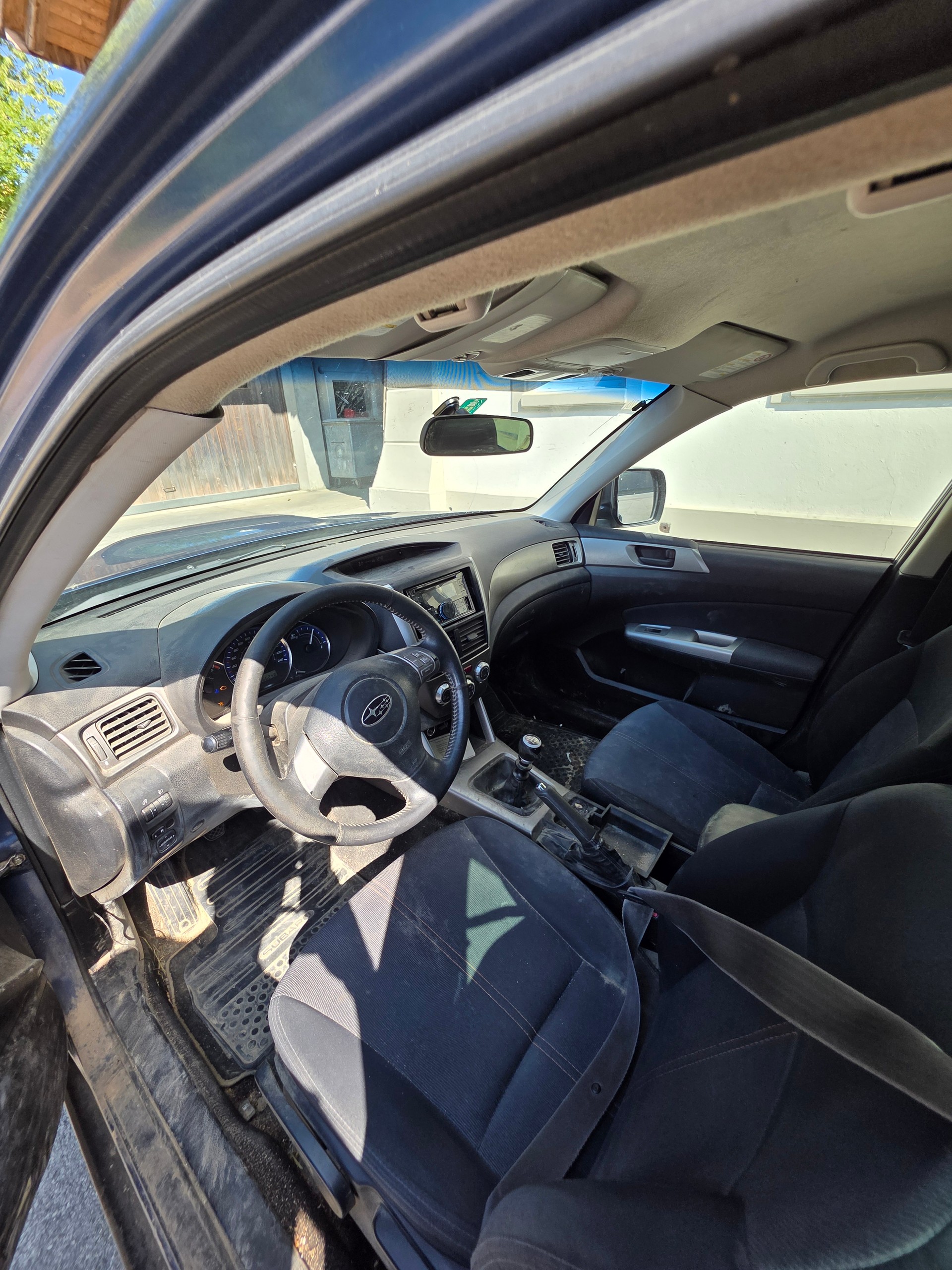SUBARU Forester 2.0D X Swiss-image-6