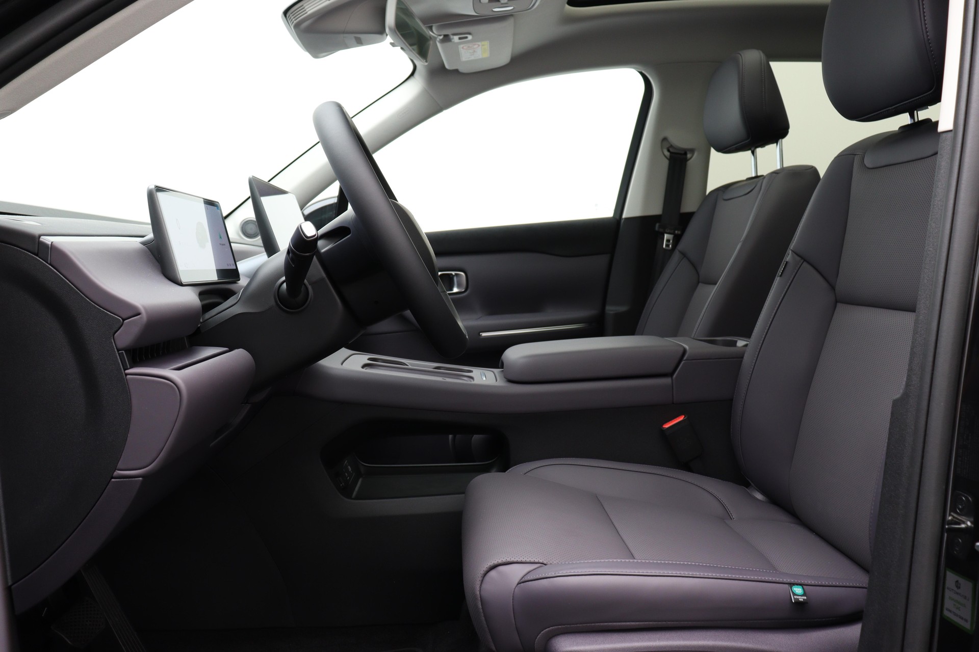 LEAPMOTOR C10 EV AWD inkl. Anhängerkupplung-image-8