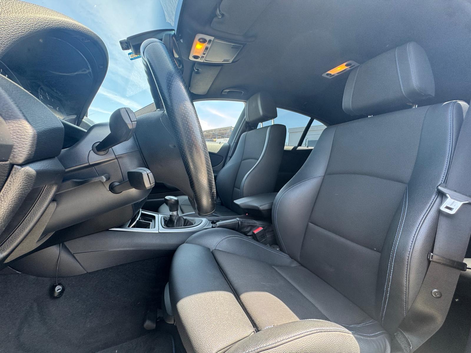 BMW 118d Dynamic Edition-image-8
