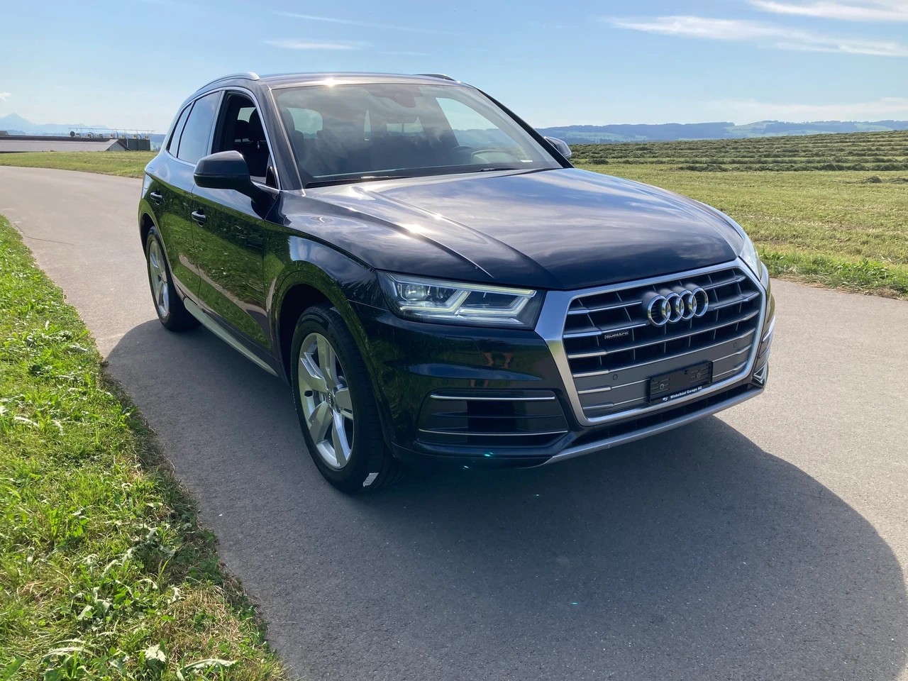 AUDI Q5 2.0 TFSI sport quattro S-tronic-image-1