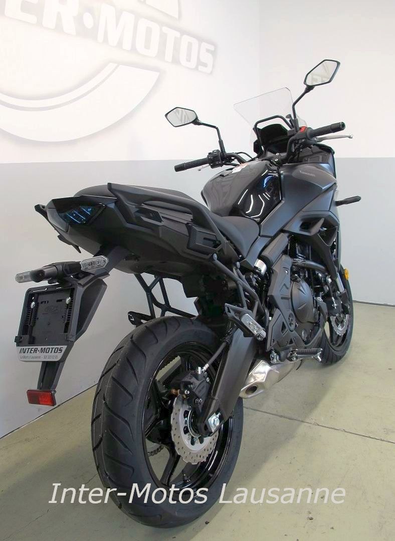 KAWASAKI VERSYS 650 (3550KW)-showroom-element-1