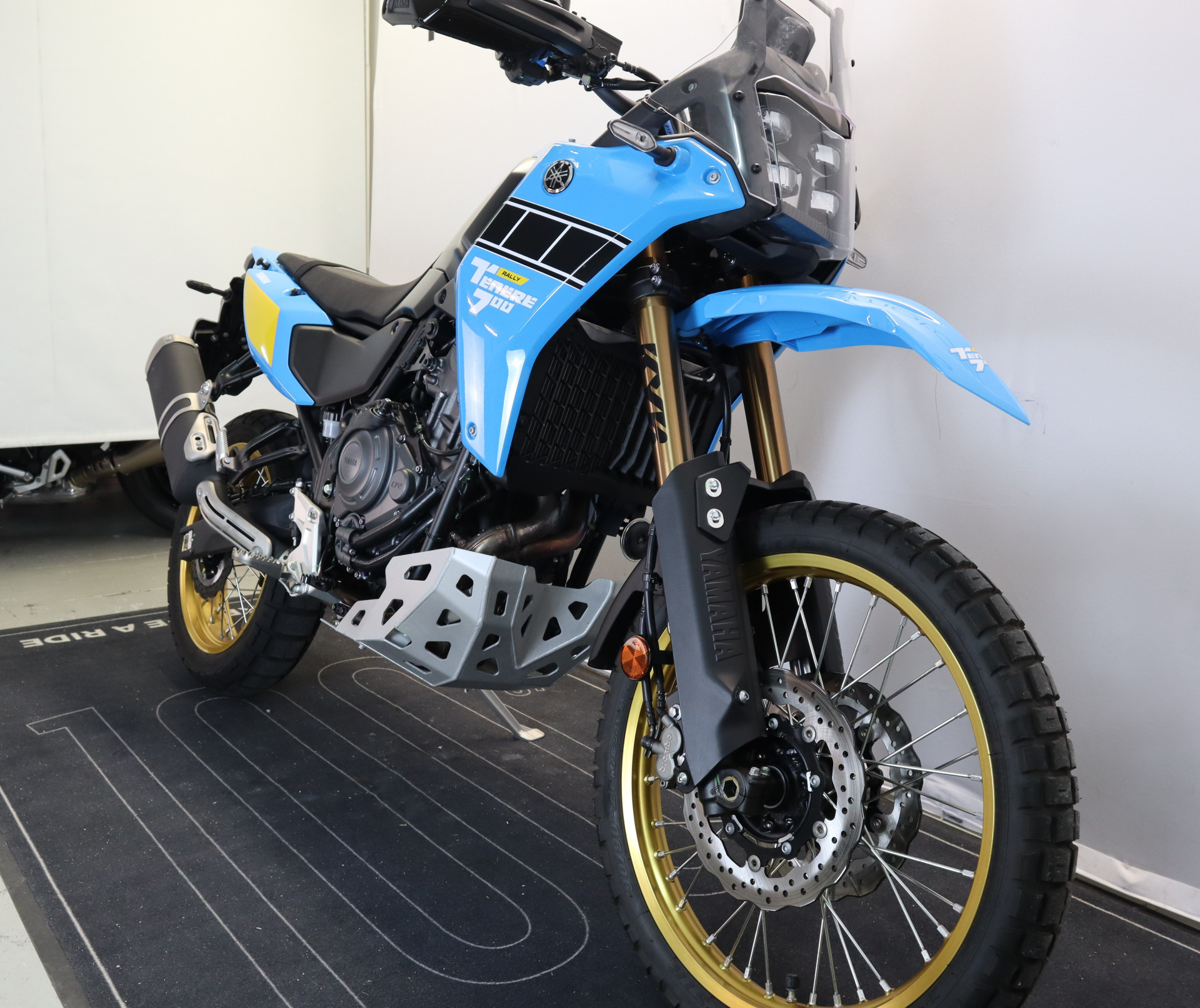 YAMAHA Tenere 700 ** 35 kw **-showroom-element-3