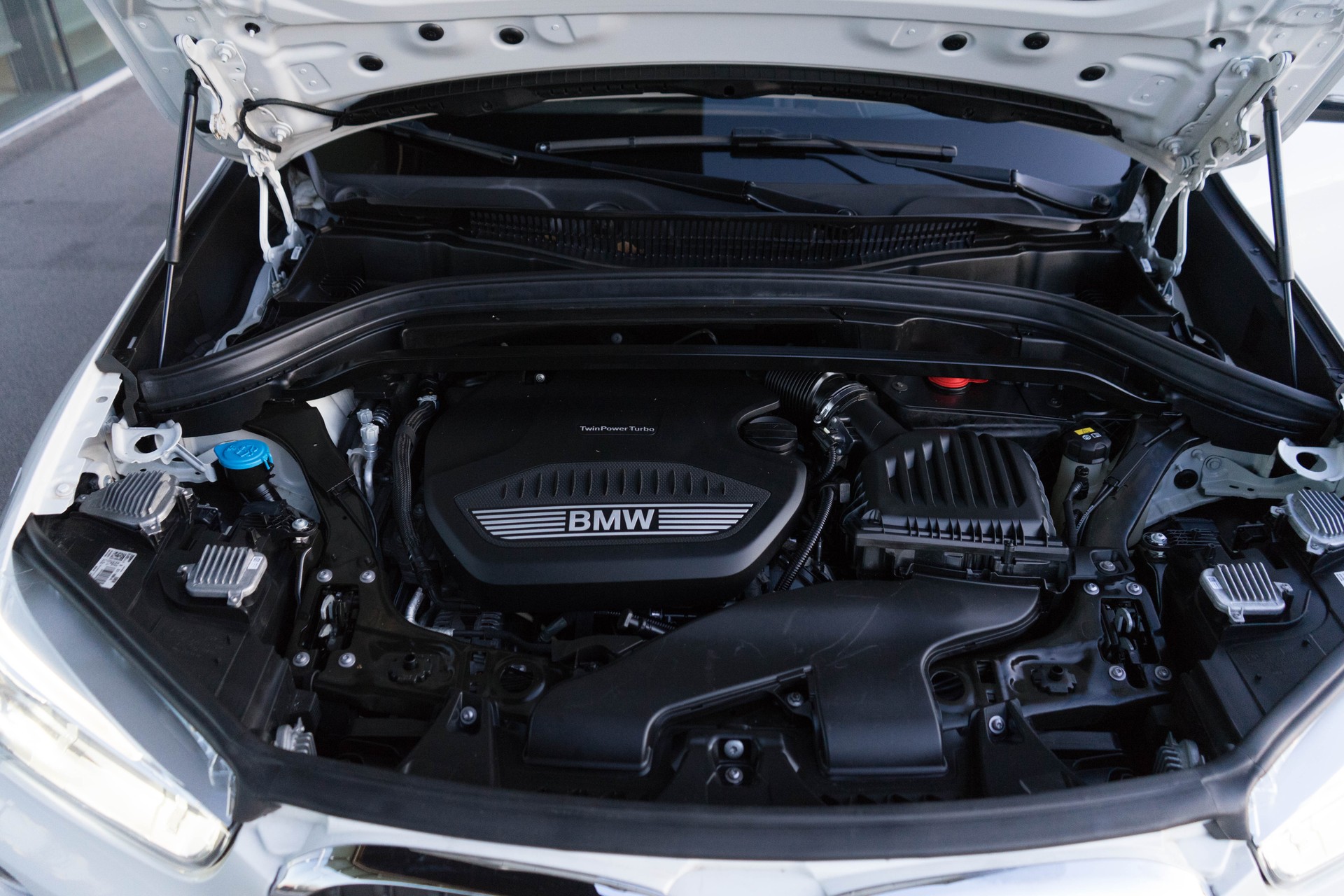 BMW X1 xDrive 18d Sport Line Steptronic-image-23