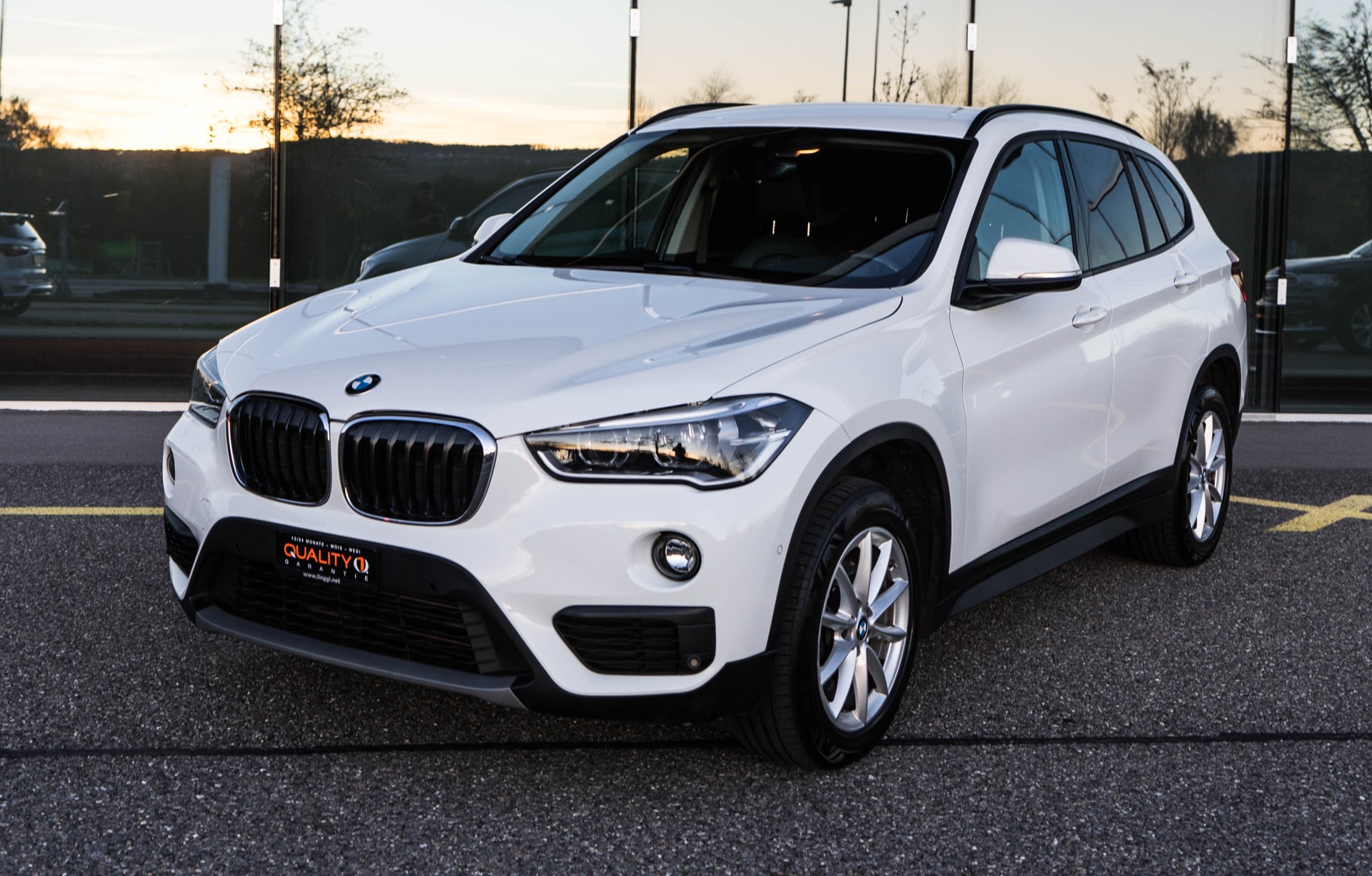 BMW X1 xDrive 18d Sport Line Steptronic-image-0