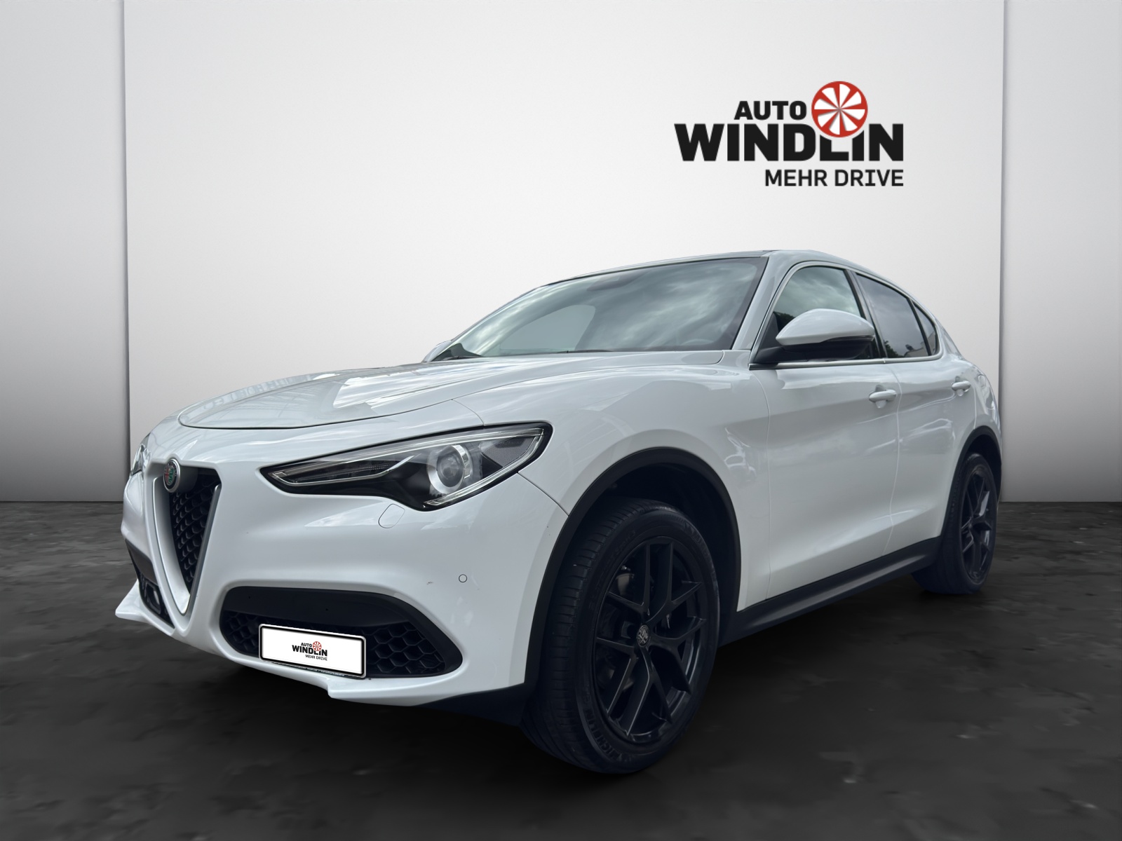 ALFA ROMEO Stelvio 2.0 Q4 280 Executive-image-1