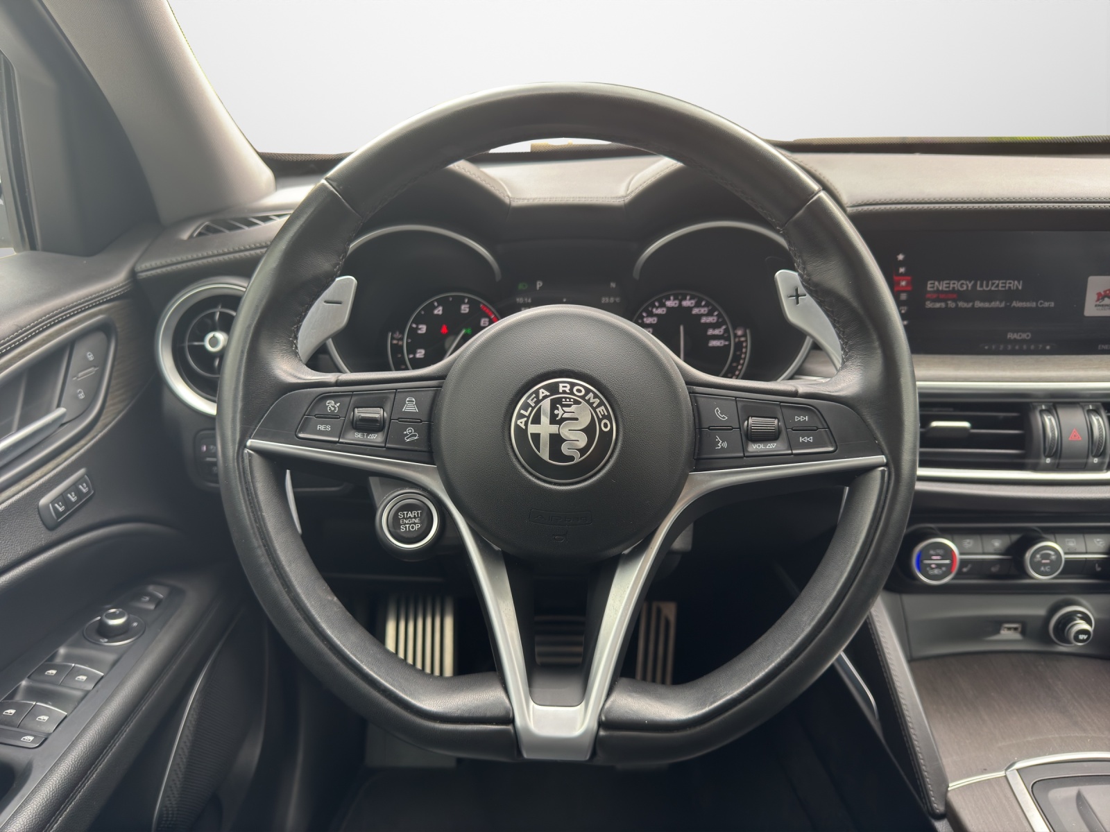 ALFA ROMEO Stelvio 2.0 Q4 280 Executive-image-6