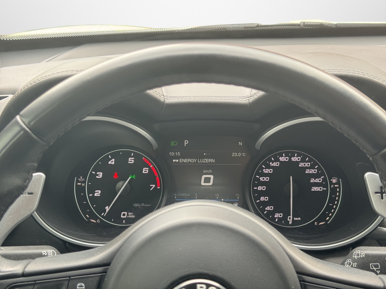 ALFA ROMEO Stelvio 2.0 Q4 280 Executive-image-7