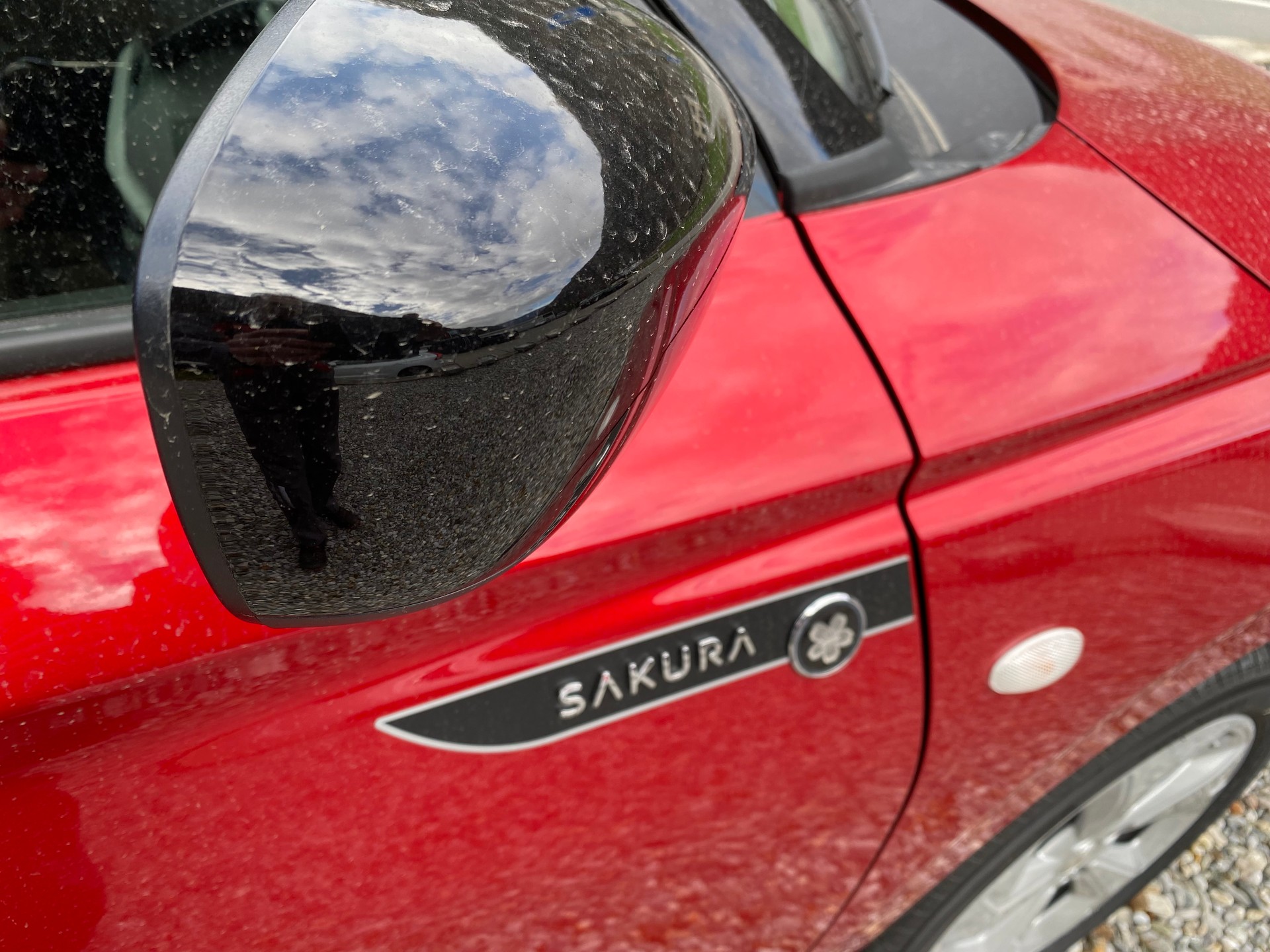 SUZUKI Swift 1.2 Sakura Hybrid 4x4-image-12