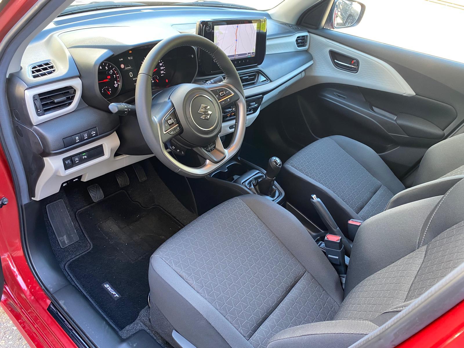SUZUKI Swift 1.2 Sakura Hybrid 4x4-image-10