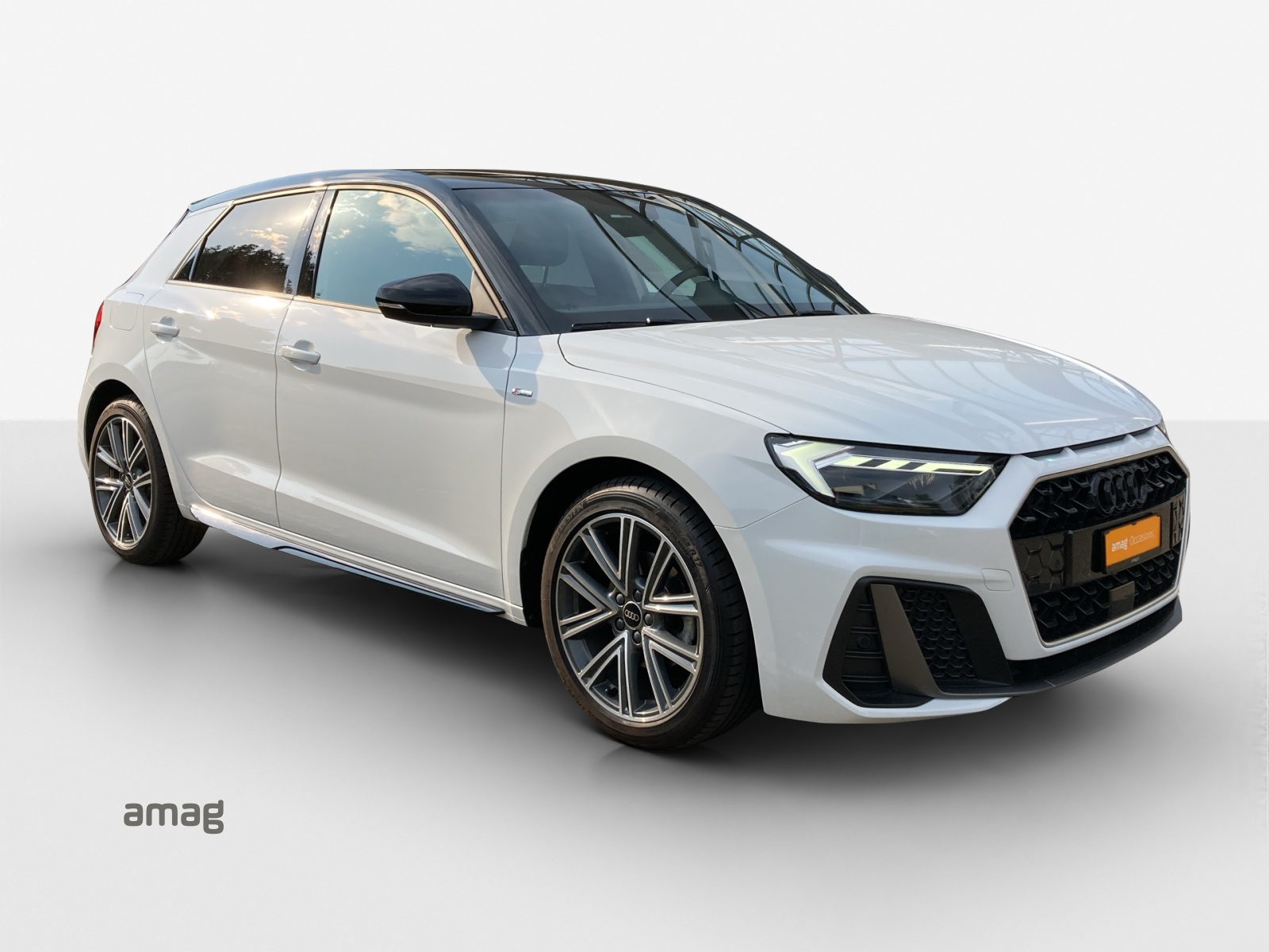 AUDI A1 Sportback 30 TFSI S Line Attraction S-tronic-image-5