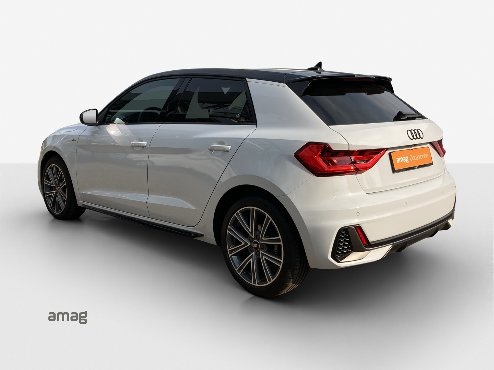 AUDI A1 Sportback 30 TFSI S Line Attraction S-tronic-image-2