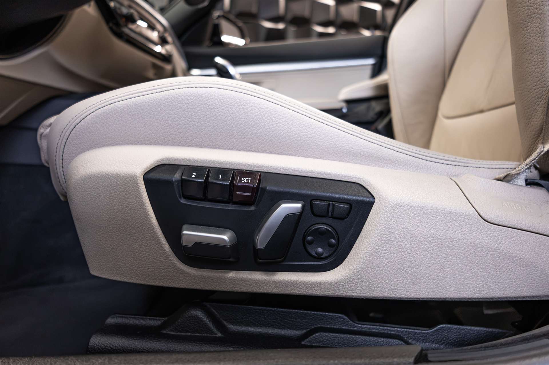 BMW 340i GT xDrive M Sport Steptronic-image-11