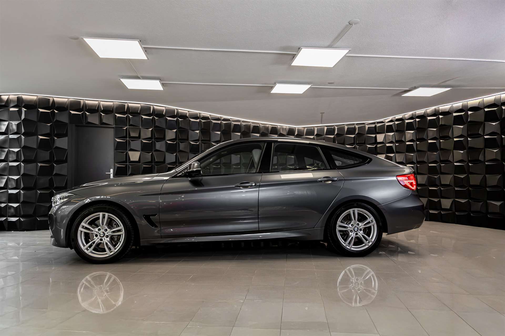 BMW 340i GT xDrive M Sport Steptronic-image-1