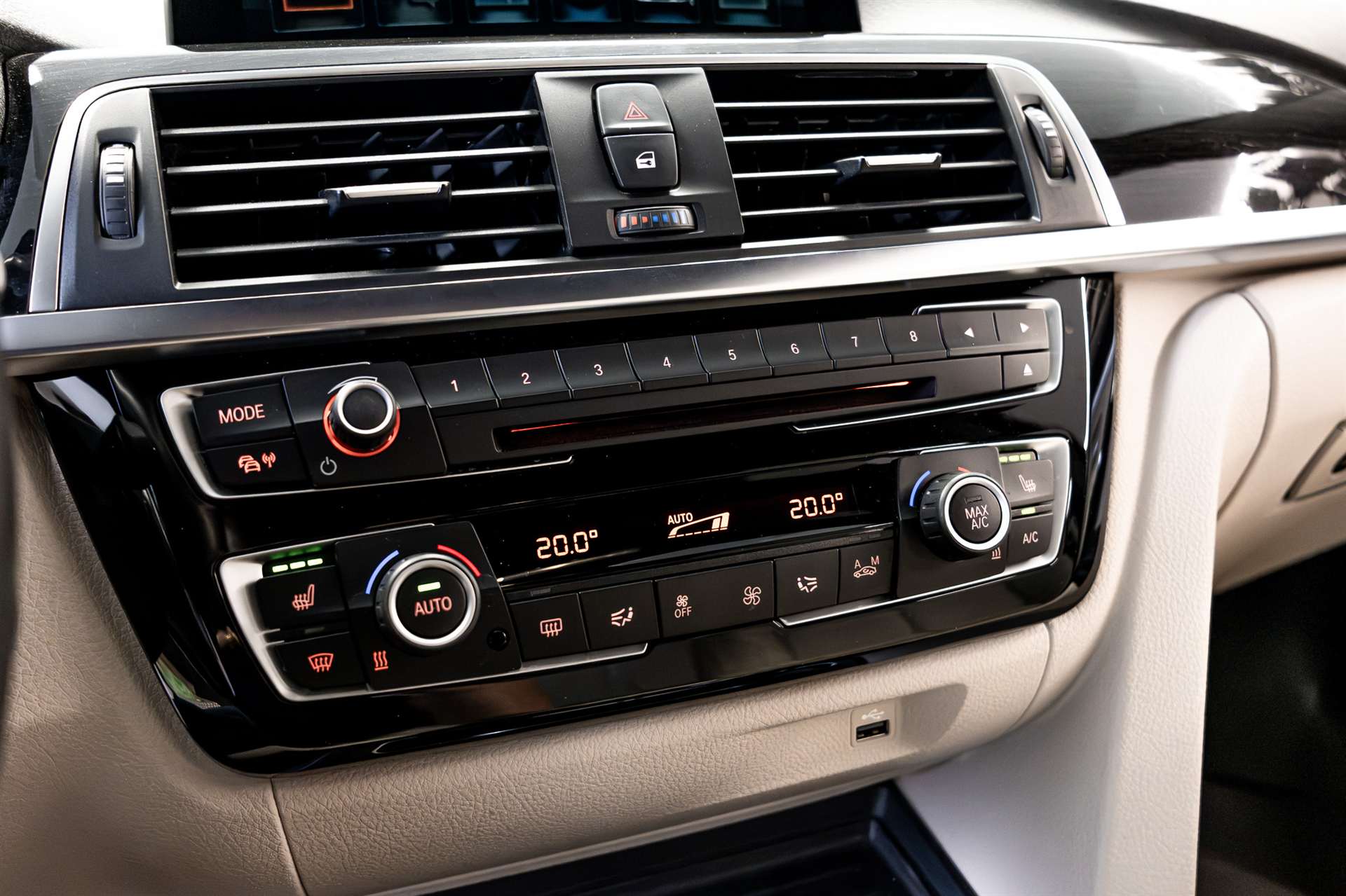 BMW 340i GT xDrive M Sport Steptronic-image-16