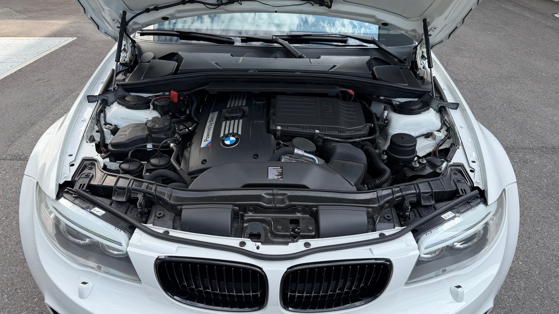 BMW 1er M Coupé-image-2