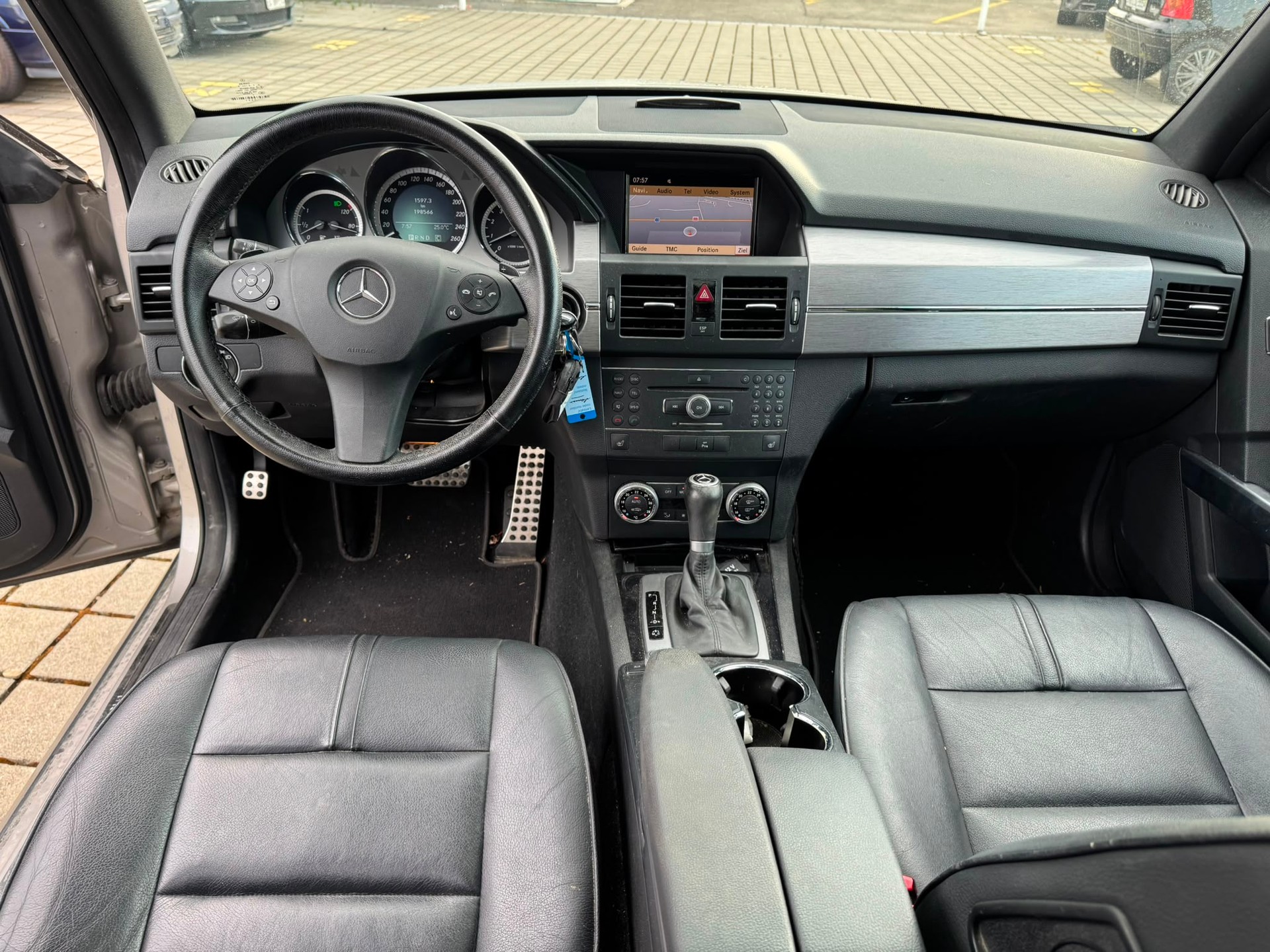 MERCEDES-BENZ GLK 300 (280) 4Matic 7G-Tronic-image-9
