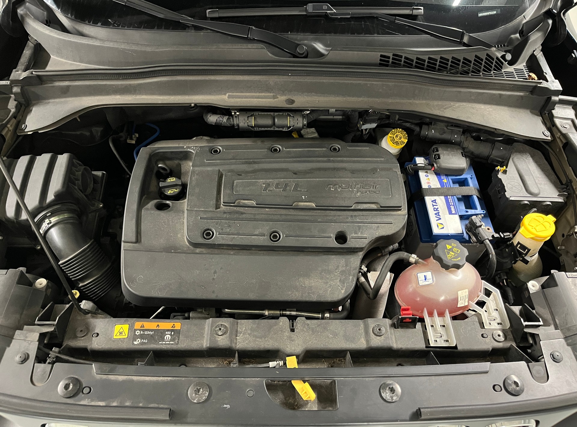 JEEP Renegade 1.4 Turbo Longitude-image-23