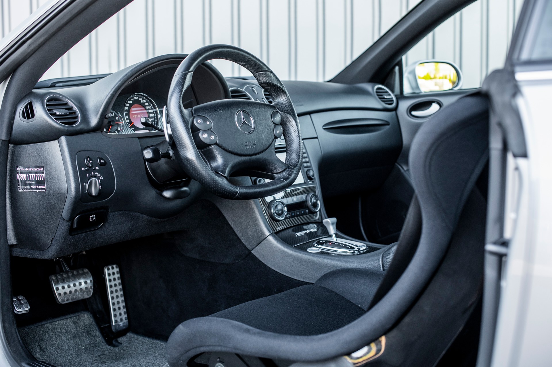 MERCEDES-BENZ Black Series 7G-Tronic-image-5