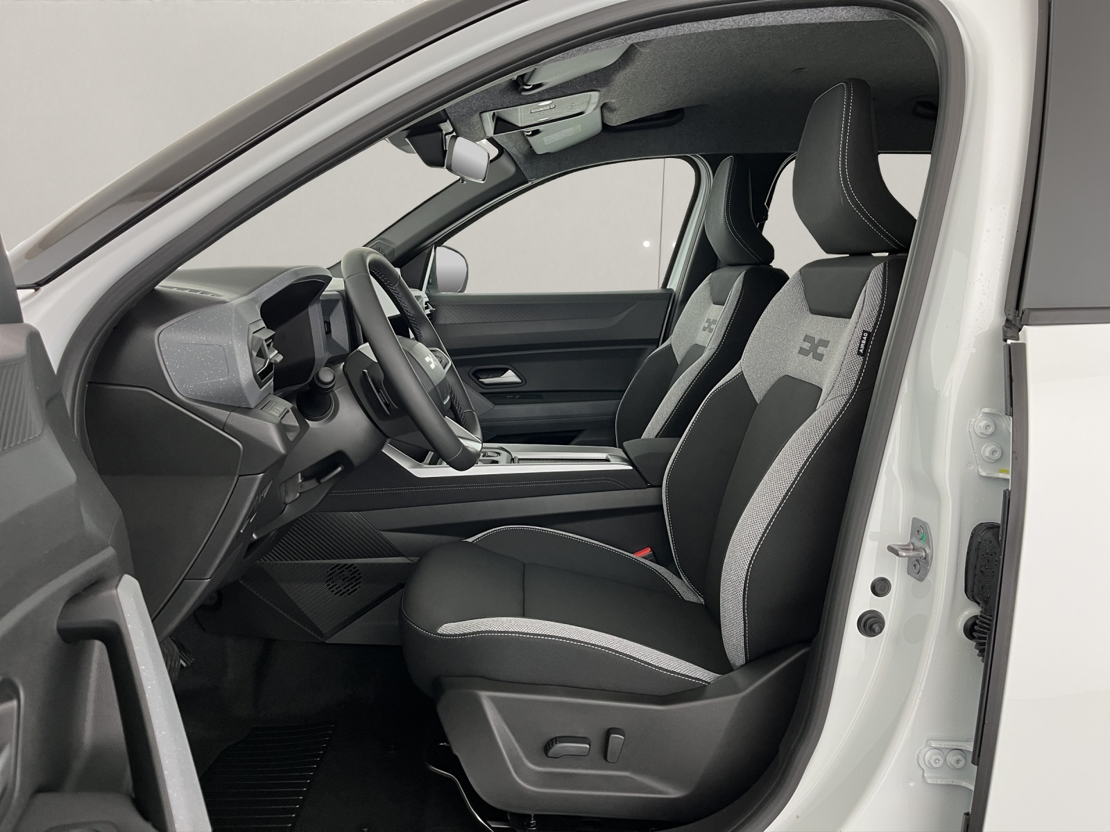 DACIA Bigster 1.2 Hybrid Journey 4WD-image-7