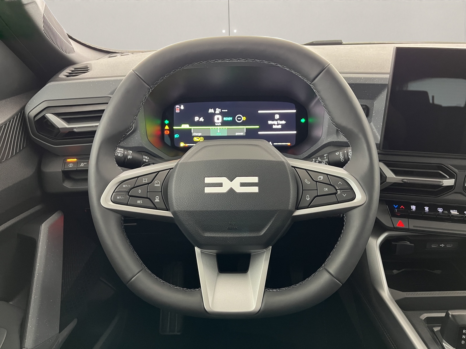 DACIA Bigster 1.2 Hybrid Journey 4WD-image-9