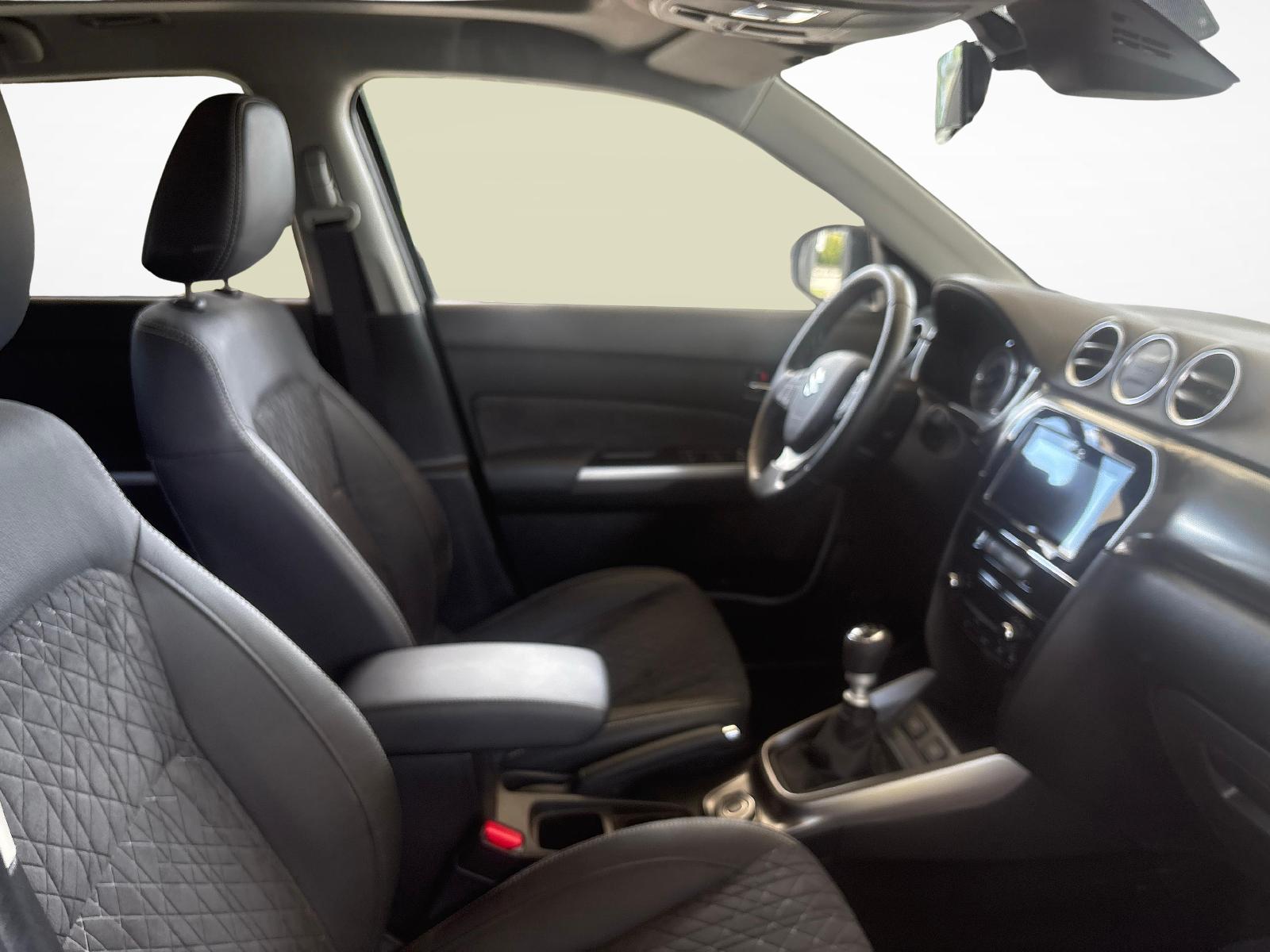 SUZUKI Vitara 1.4 T Compact Top Hybrid 4x4-image-7